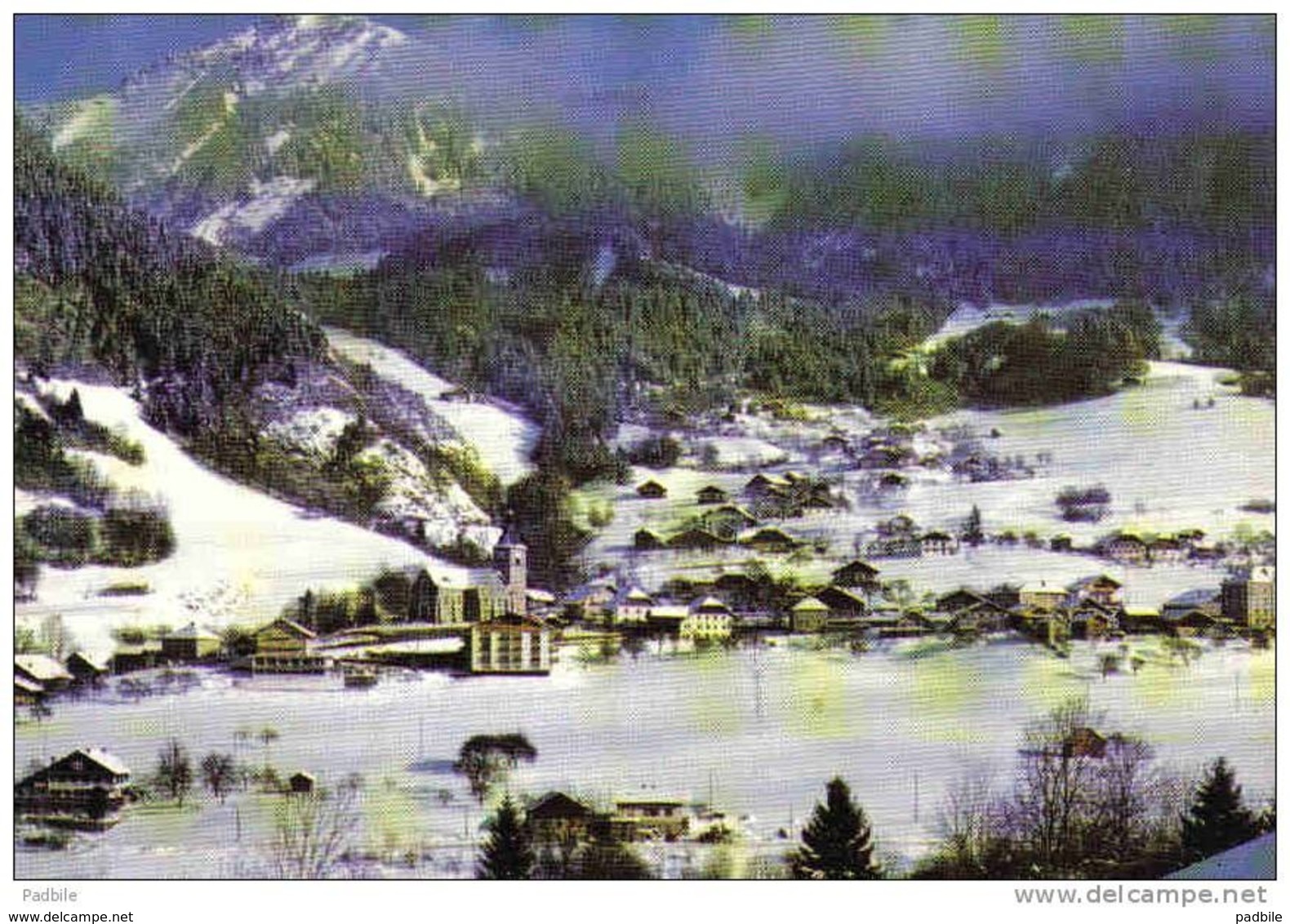 Carte Postale 74. Vacheresse  Vue D'avion Trés Beau Plan - Vacheresse