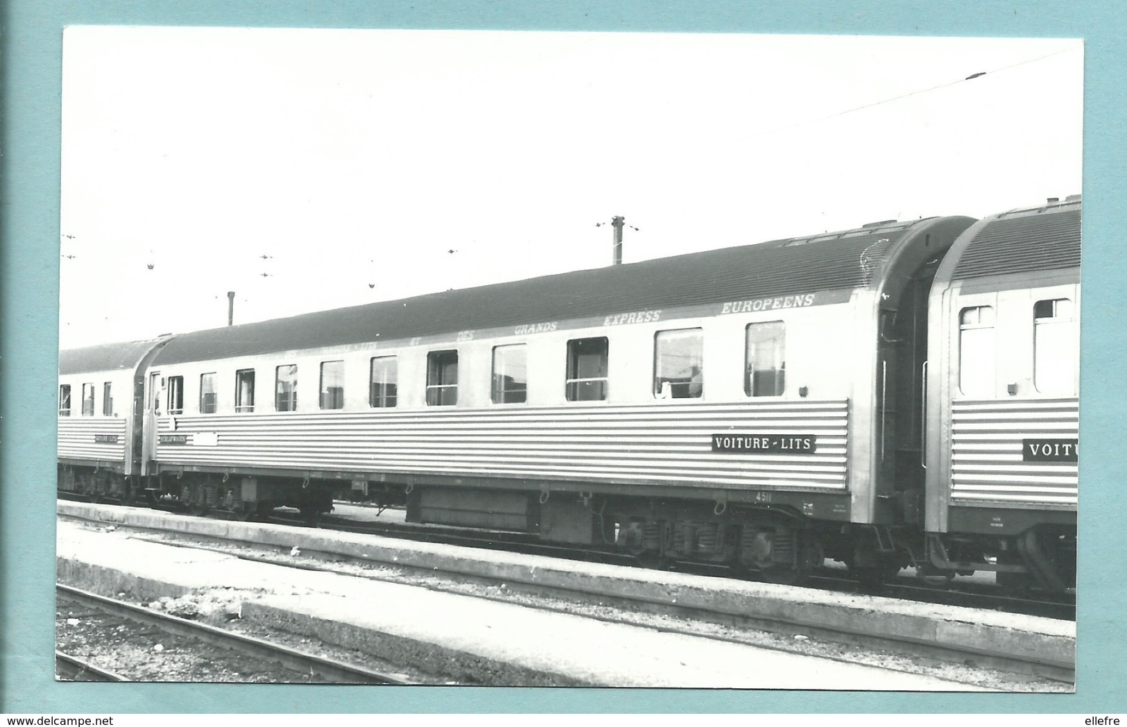 Train Grand Express Européen Voiture Lits En Gare De Villeneuve - 6/69 - Cliché Marc Dahlstrôm -9/14 Cm - Trenes