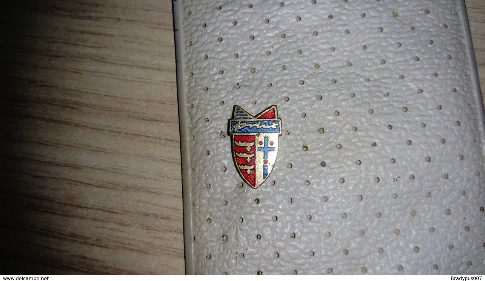 NSU Prinz Enamel Pin Badge - Other & Unclassified