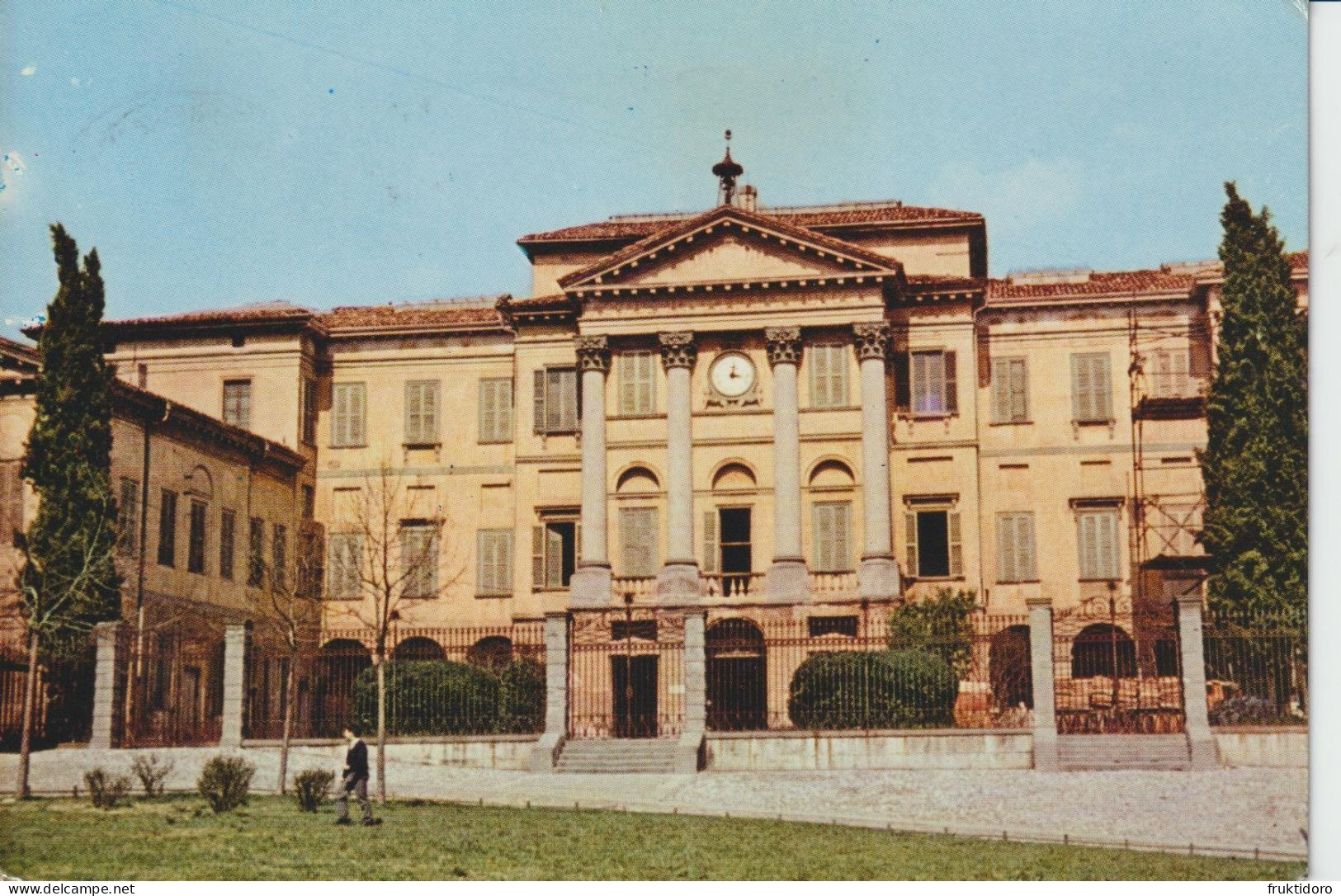 AKIT Italy Postcards Bari Cathedral / Bolzano Ötzi / Bologna The Two Towers / Bergamo Carrara Gallery / Genova - Verzamelingen & Kavels
