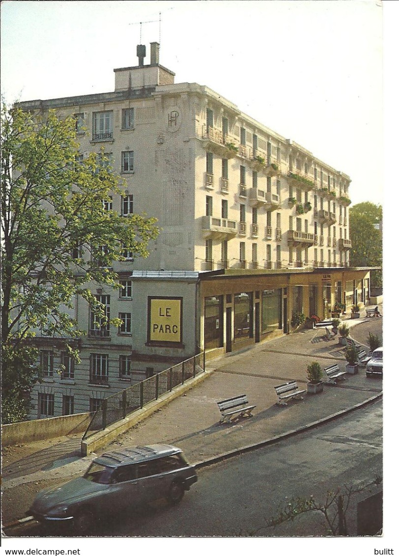 TESSE LA MADELEINE - Maison De Convalescence - Voiture : Citroen DS Break - Renault 4L - Autres & Non Classés