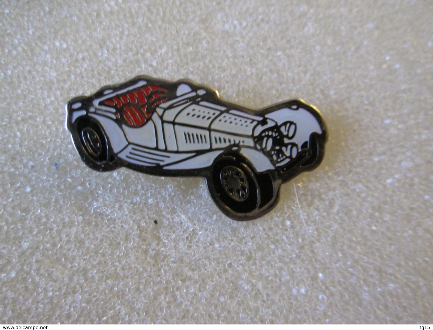 PIN'S   JAGUAR SS 100   1936 - Jaguar