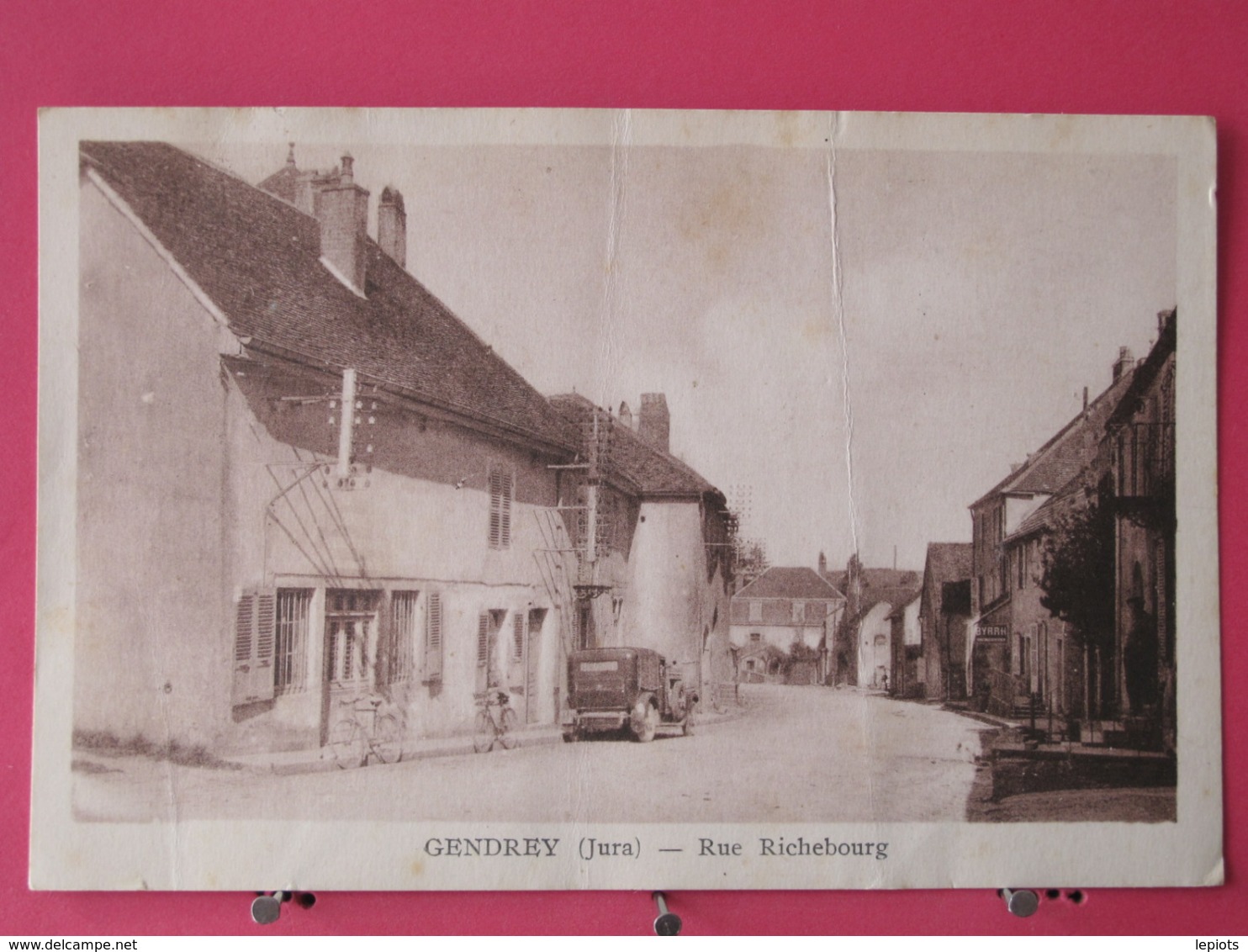 39 - Gendrey - Rue Richebourg - Scans Recto Verso - Gendrey