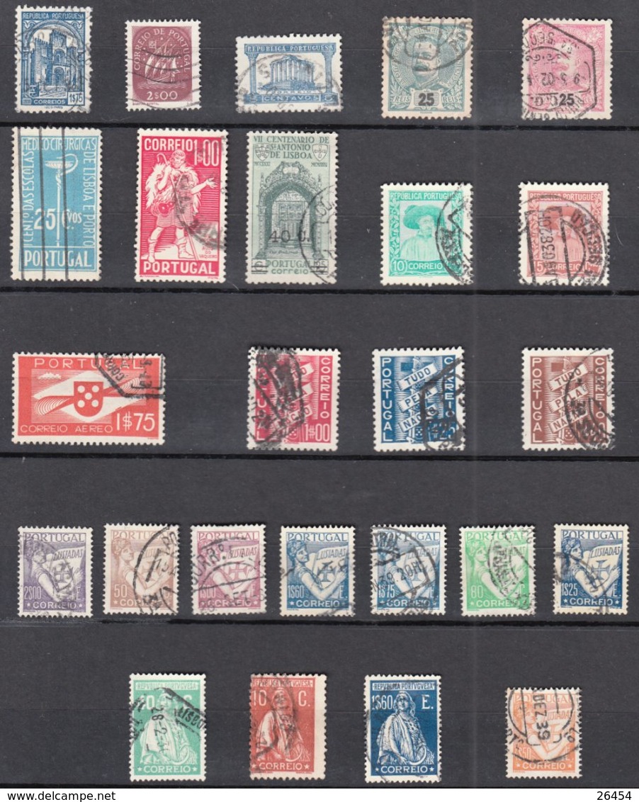 PORTUGAL   Lot De 25 Timbres Oblitérés    Sans Charniere Au Verso - Sonstige & Ohne Zuordnung