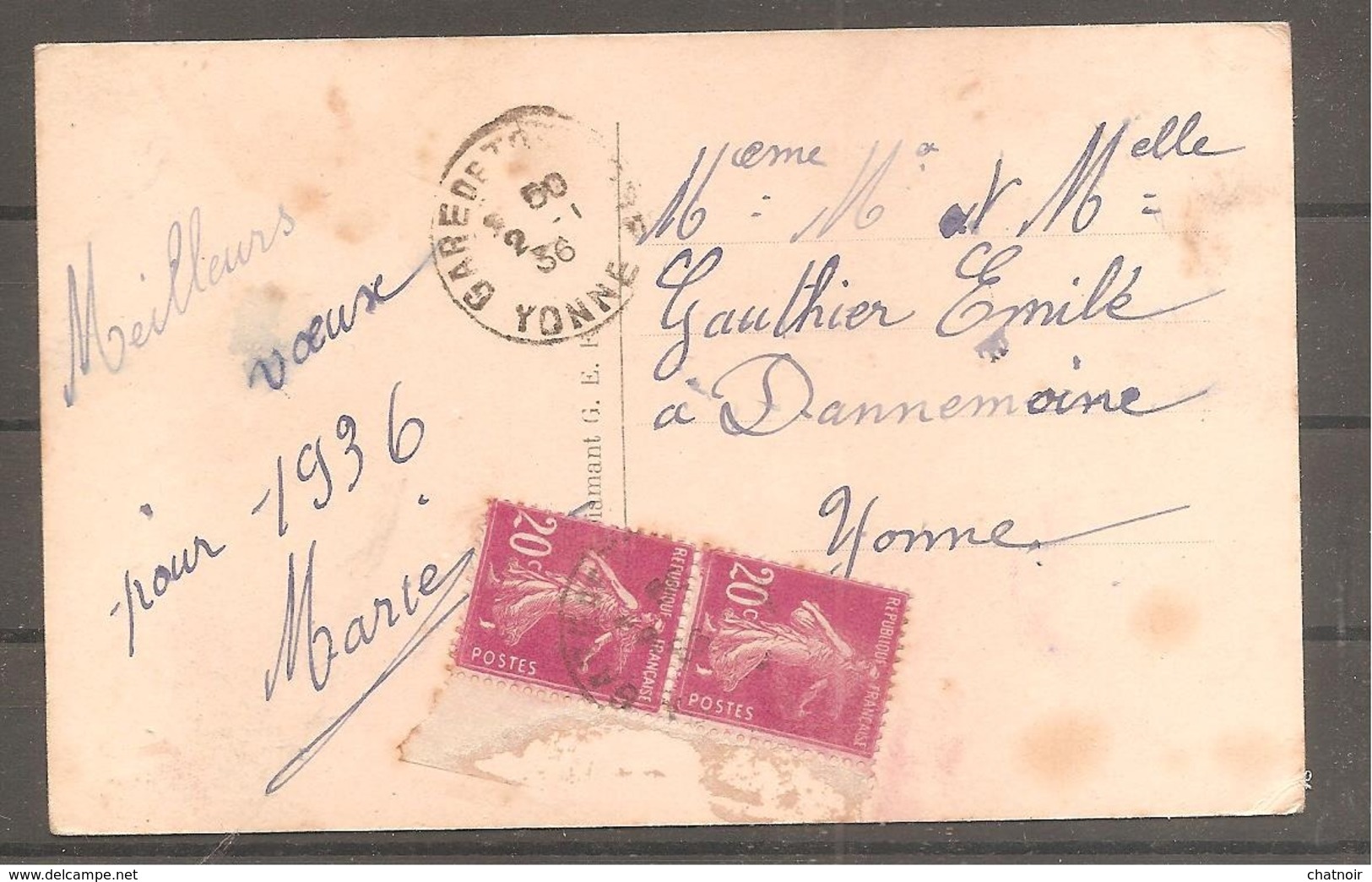 Sur Carte Postale  Paire De 20c Semeuse  Type  III  Et V Se Tenant (rare) Oblit Gare De Tonnerre  Yonne  2 Janv 1936 - 1906-38 Semeuse Con Cameo