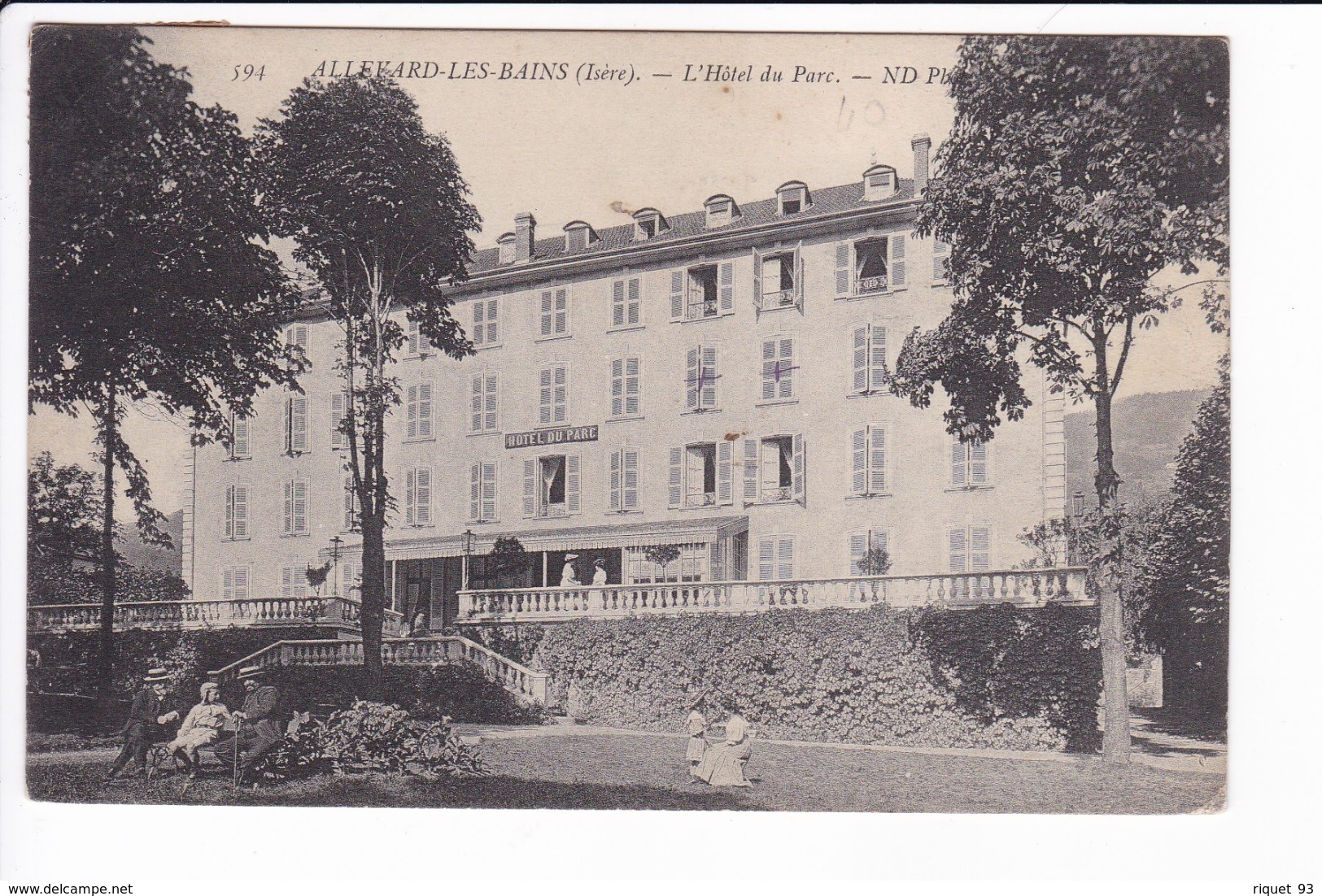 594 - ALLEVARD-LES-BAINS- L'Hôtel Du Parc - Allevard