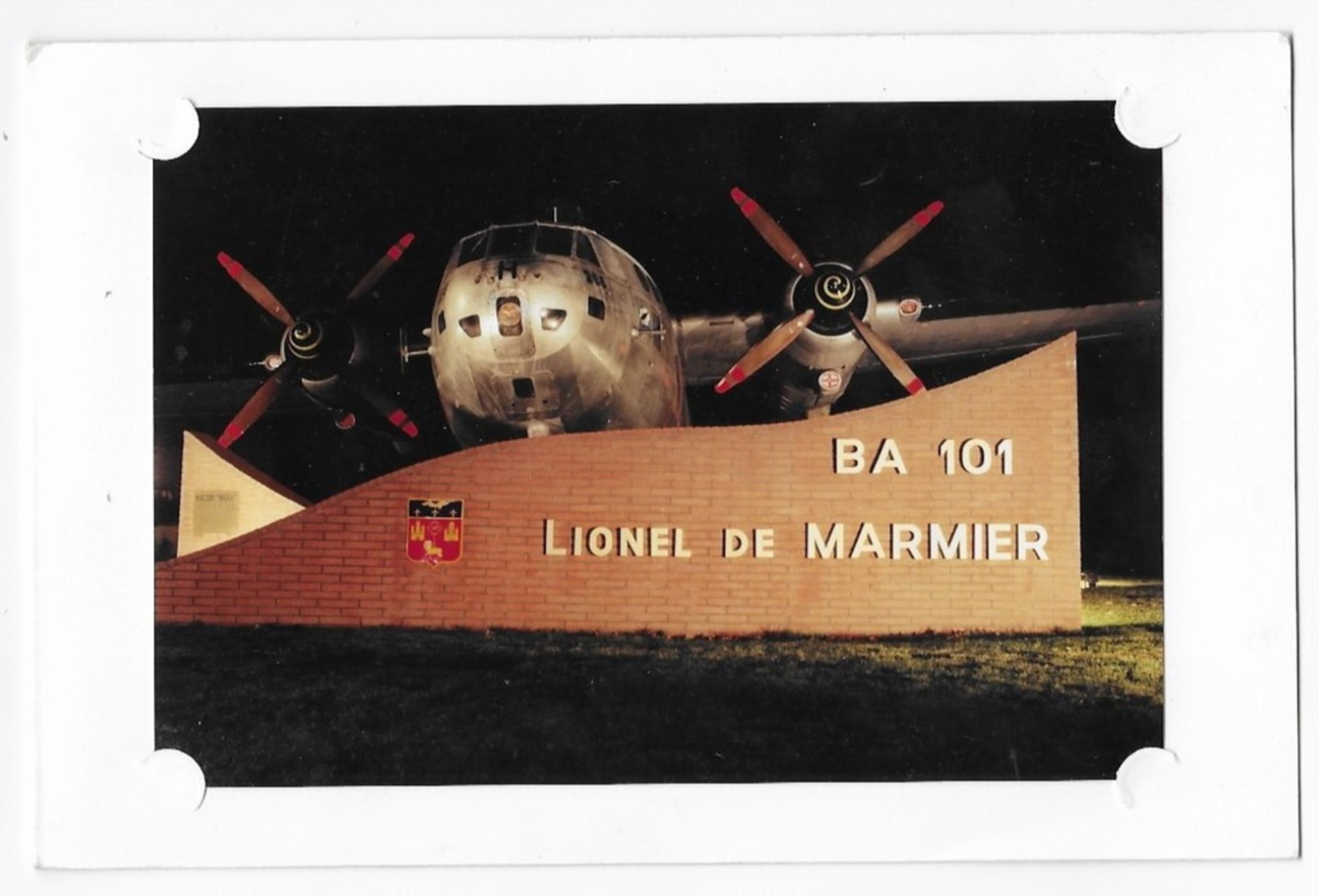 Toulouse Base Aérienne 101 Lionel De Marmier Carte 2 Volets - Aérodromes