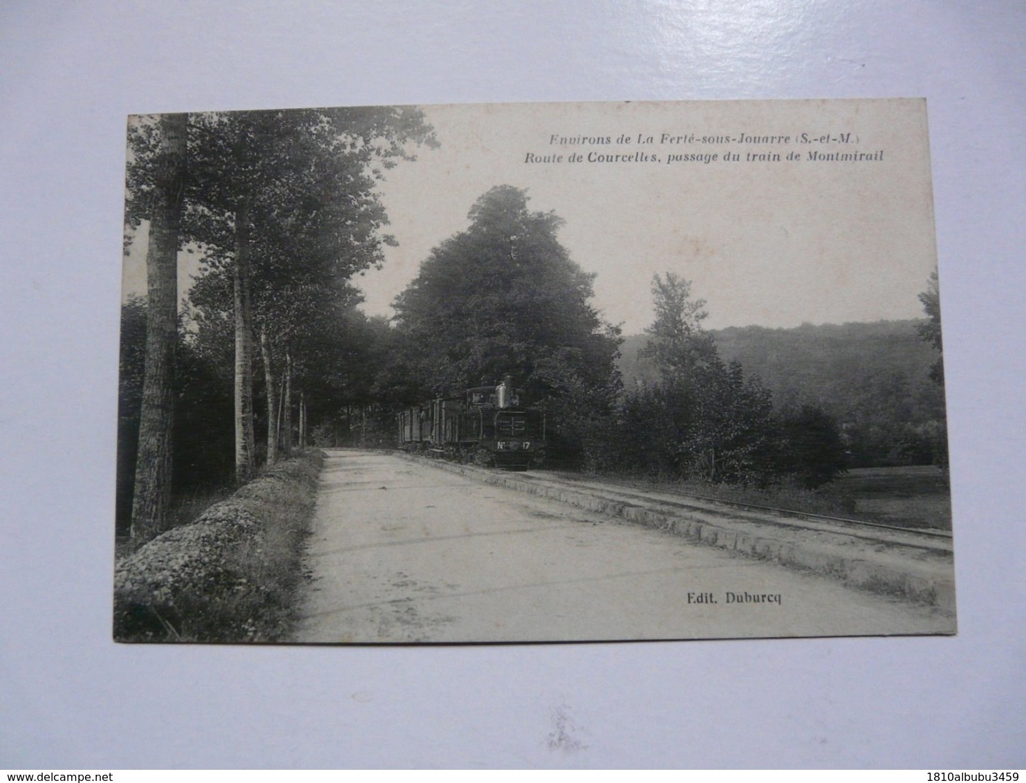 CPA 77 SEINE ET MARNE - LA FERTE SOUS JOUARRE : Route De Coucelles -Passage Du Train De Montmirail - La Ferte Sous Jouarre