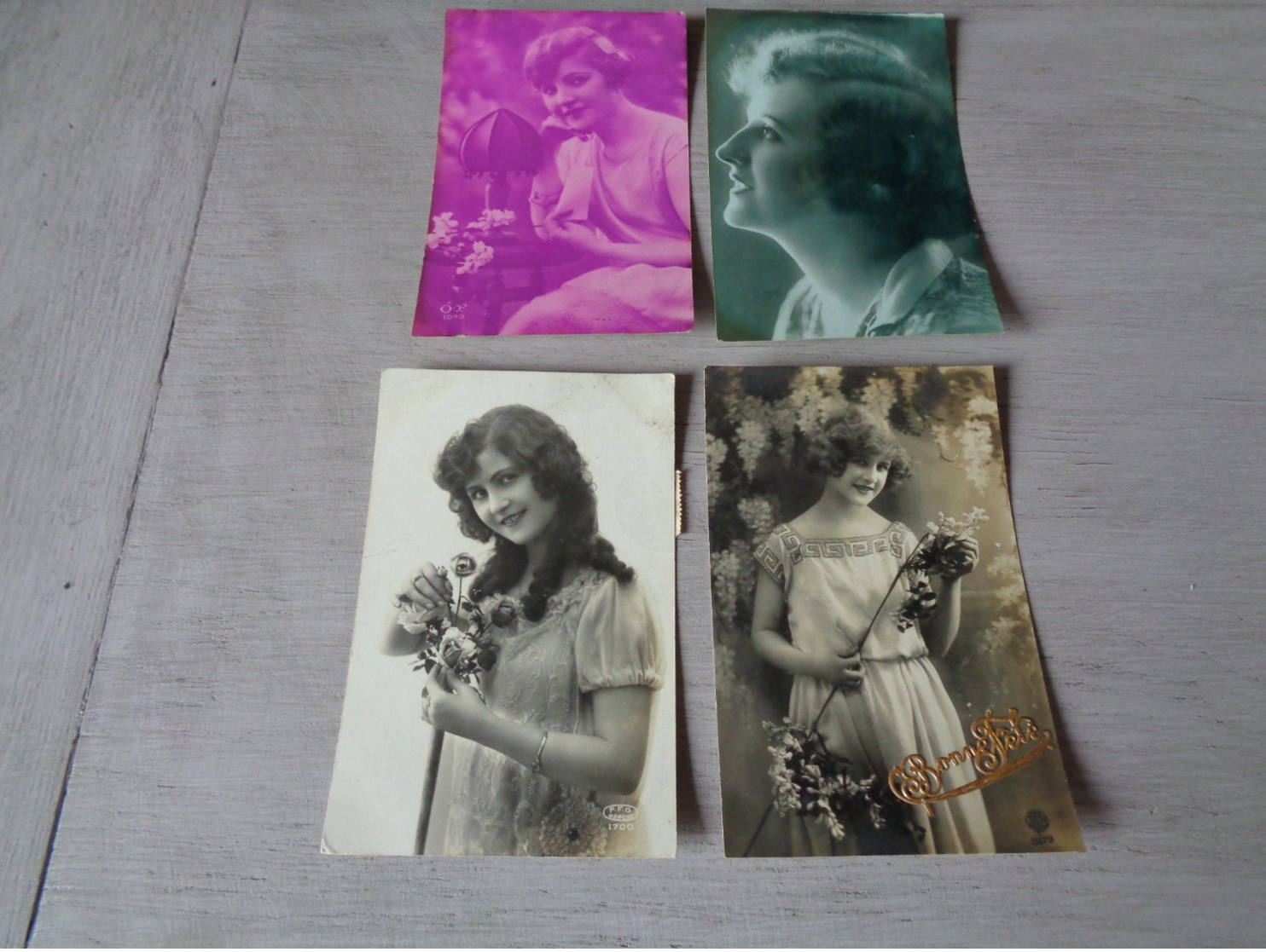 Beau lot de 60 cartes postales de fantaisie femmes femme   Mooi lot van 60 postkaarten fantasie vrouwen vrouw - 60 scans