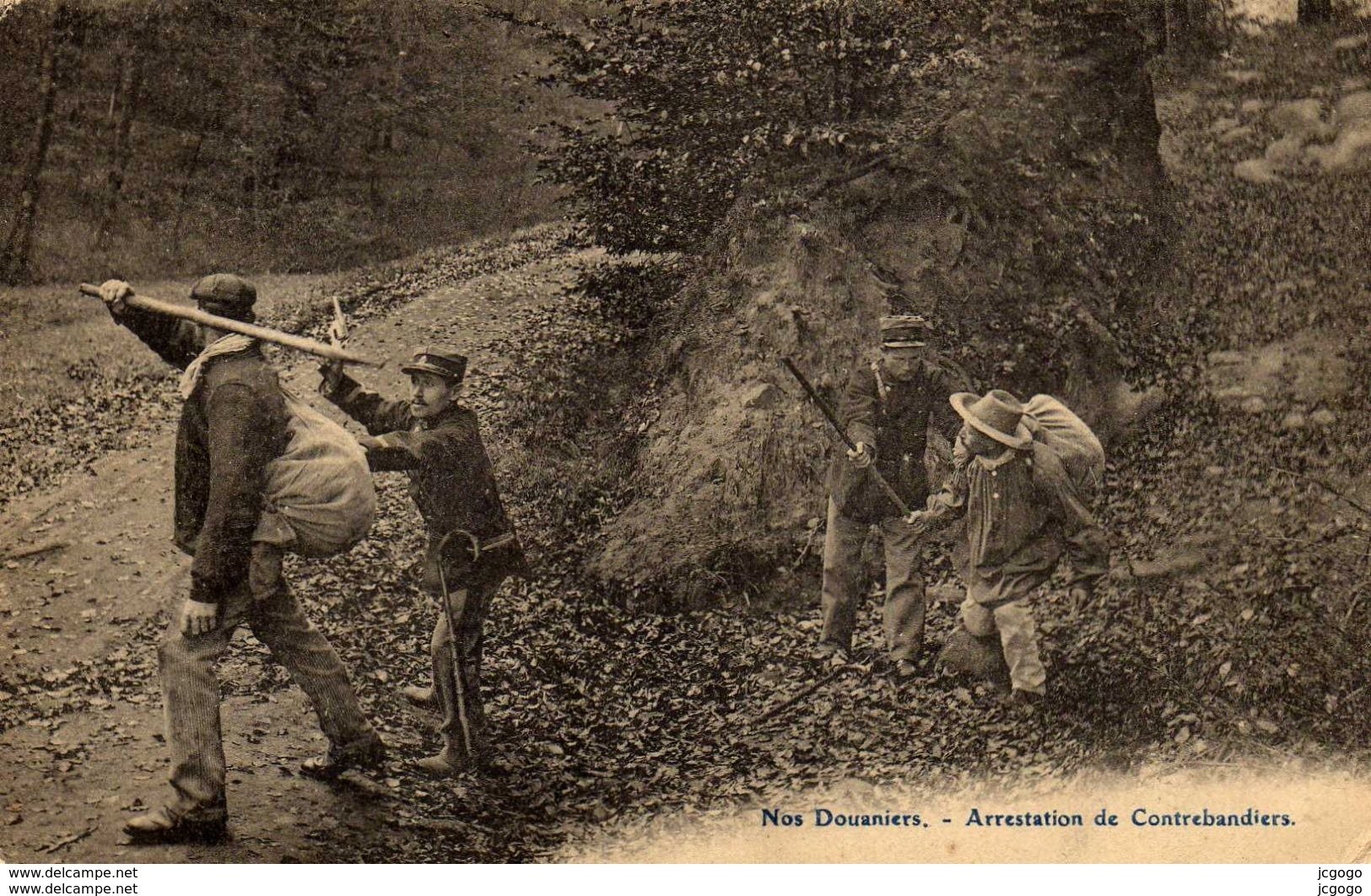 NOS DOUANIERS.  Arrestation De Contrebandiers. Carte écrite En 1909   2 Scans TBE - Aduana