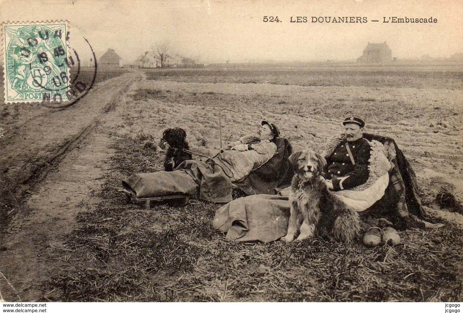 LES DOUANIERS. L'Embuscade. Carte écrite En 1906   2 Scans - Aduana