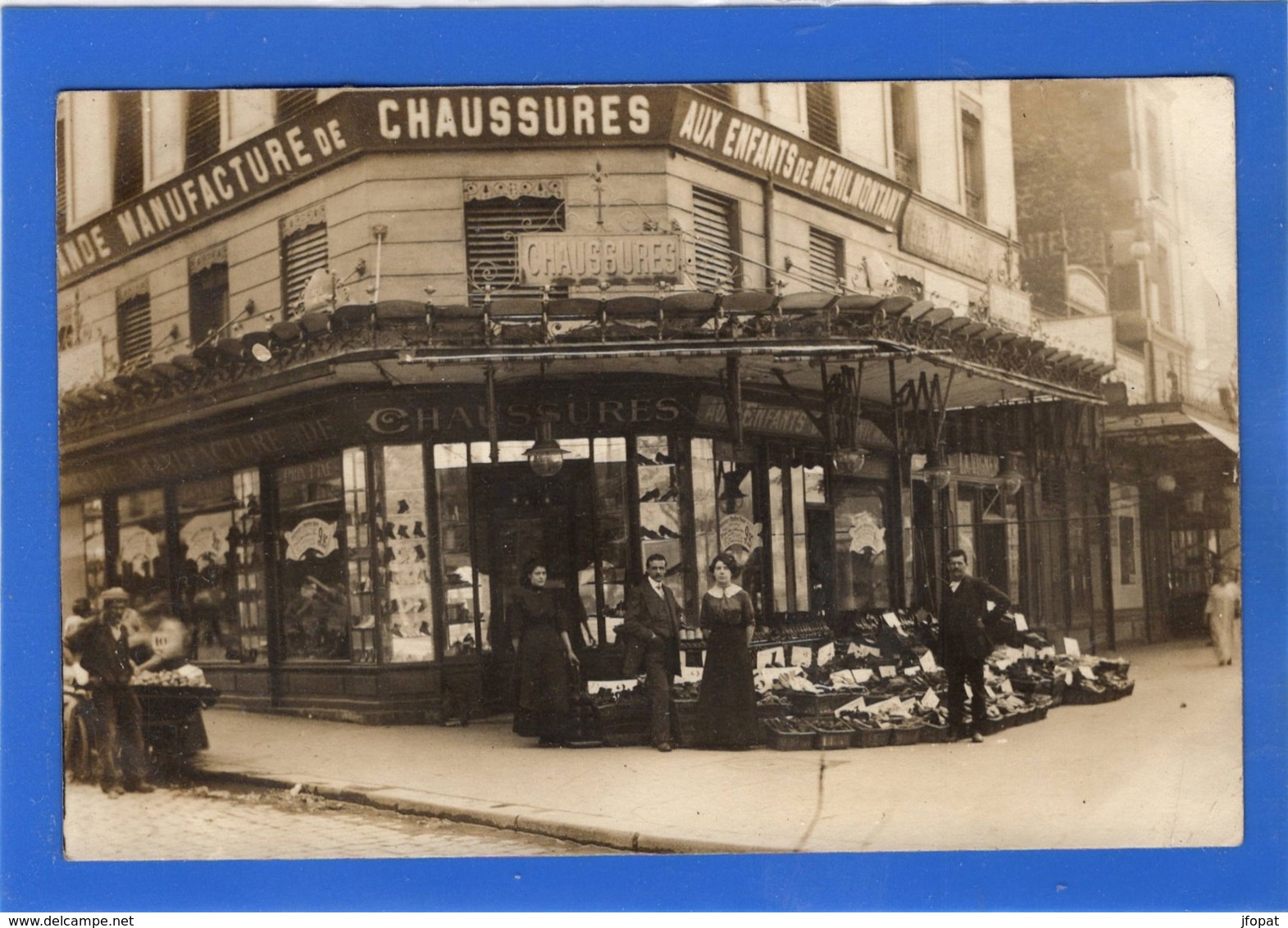 75 PARIS - 20ème, Carte Photo Du Magasin "Aux Enfants De Ménilmontant" - Arrondissement: 20