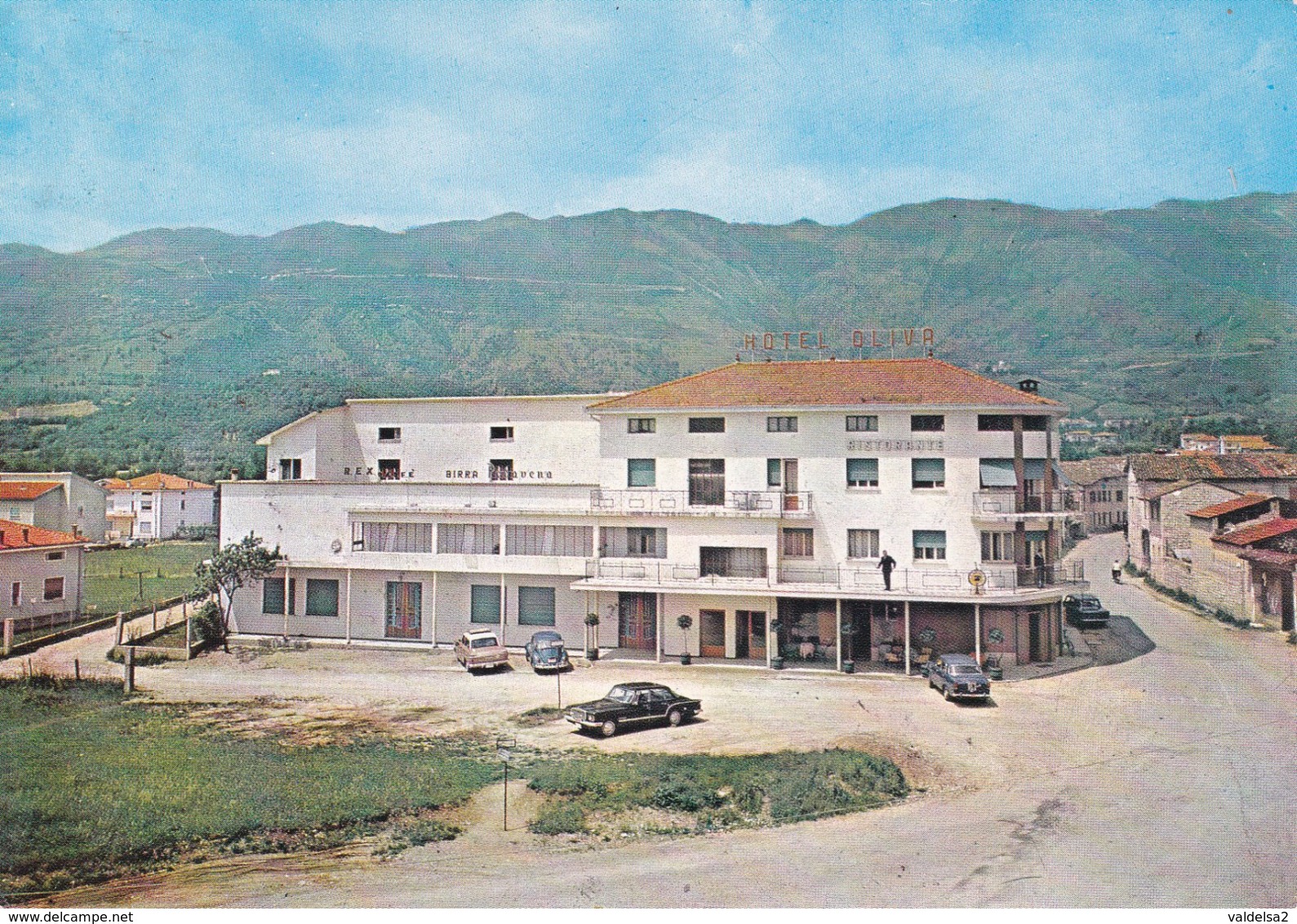 AVIANO - PORDENONE - HOTEL OLIVA - INSEGNA PUBBLICITARIA BIRRA PEDAVENA - AUTO - 1977 - Pordenone