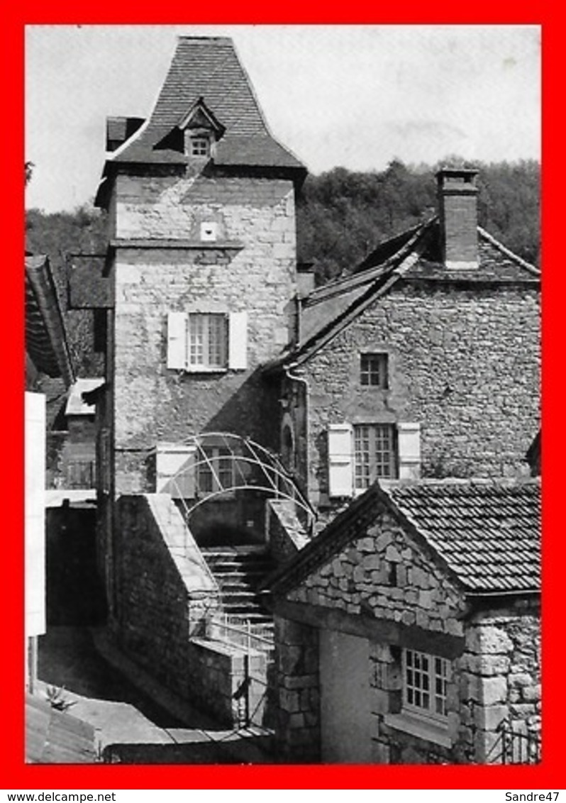 CPSM/gf (46) SOUILLAC.  Logis Albizzia. Cieurac....C558 - Souillac