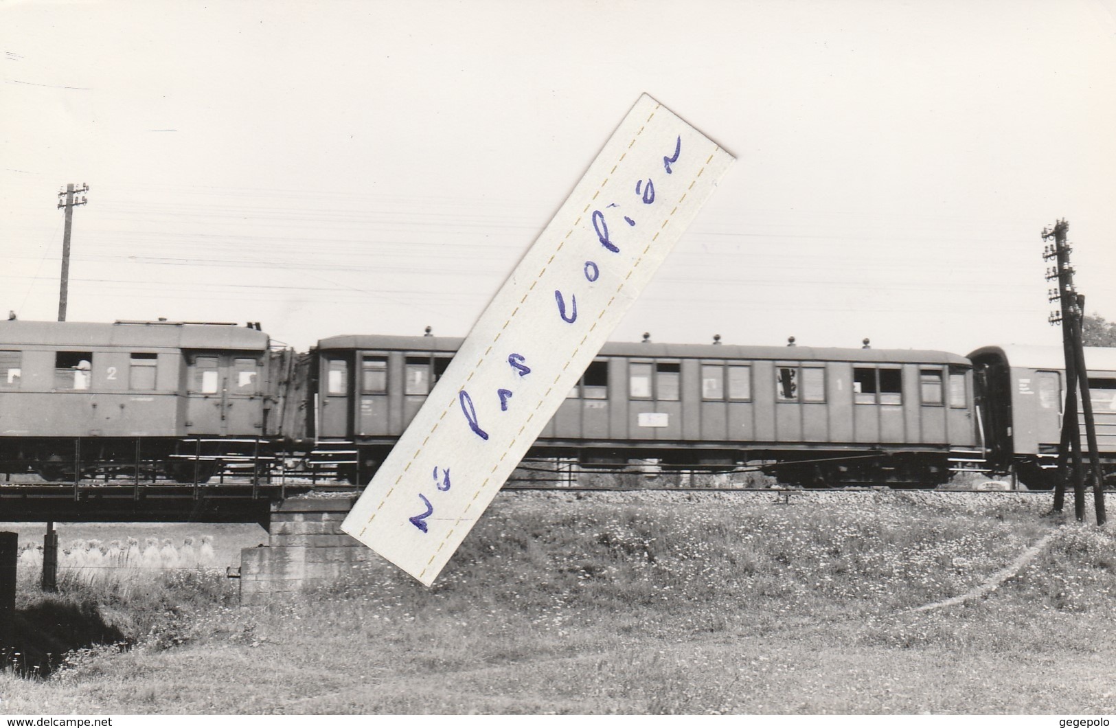 Près De CRACOVIE - L'autorail PKP ( Voiture Ex-autrichienne ) En Aout 1967 ( Photo Format 14 Cm X 9 Cm ) - Polen