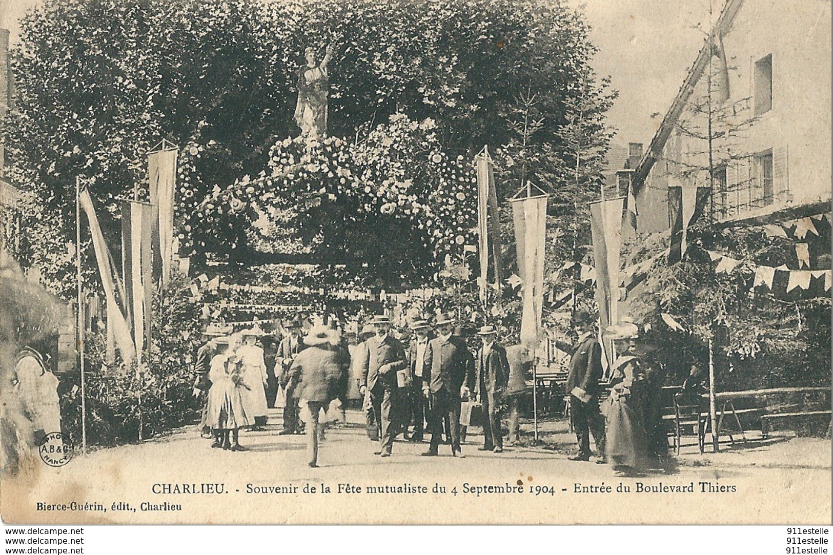 42 CHARLIEU - SOUVENIR De La FETE MUTUALISTE  Du 4 Septembre 1904 Entrée Du Boulevard Thiers - Charlieu