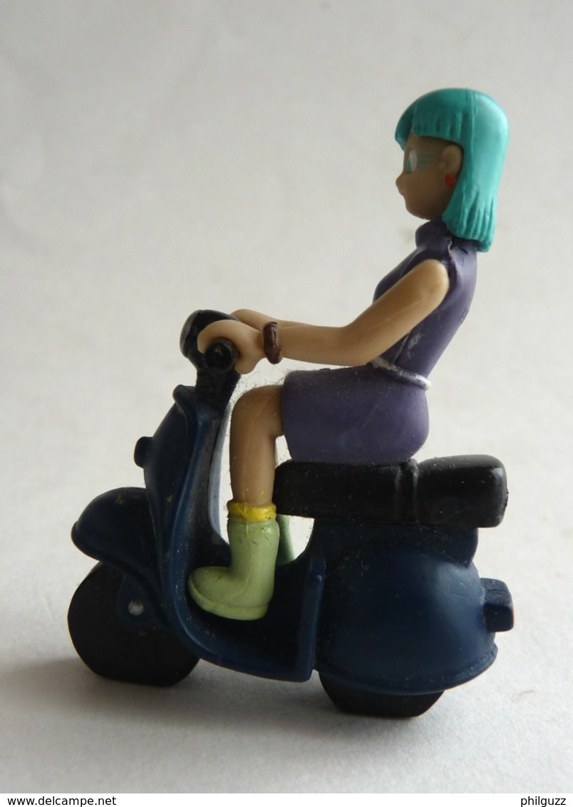 FIGURINE MANGA SCOOTER FILLE B.S S  T.A. - Autres & Non Classés