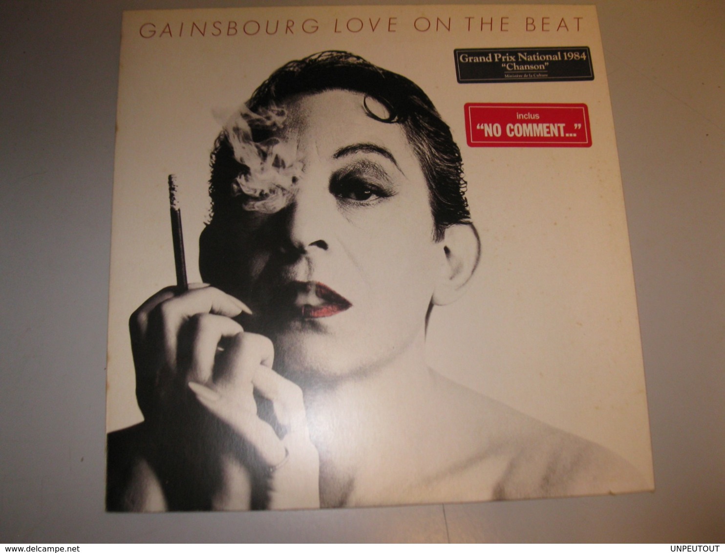 VINYLE "GAINSBOURG  LOVE ON THE BEAT" 33 T PHILIPS / PHONOGRAM 1984 - Autres - Musique Française