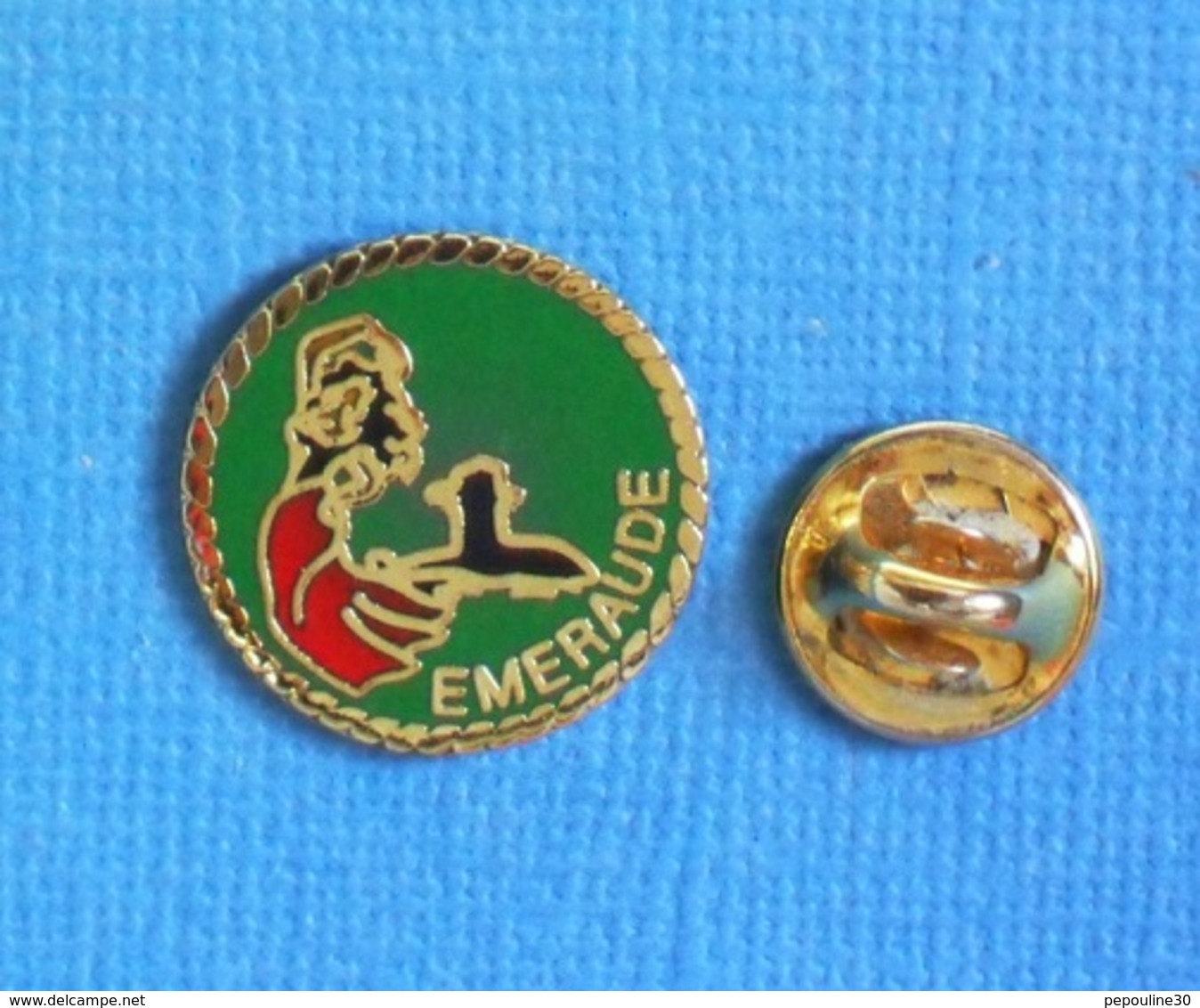 1 PIN'S //  ** S.N.A. ÉMERAUDE S604 / MARINE NATIONALE FRANÇAISE ** . (GF Groupe FIA)