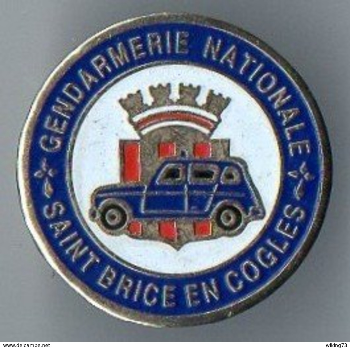 Pin's Gendarmerie De Saint Brice En Coglès - Ille-et-Vilaine - Bretagne - Blason - Militaria