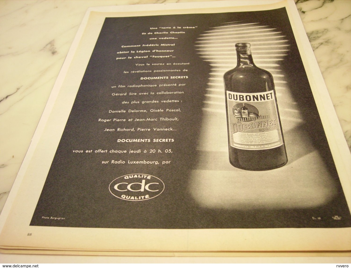 ANCIENNE PUBLICITE DOCUMENT SECRET ET DUBONNET VIN TONIQUE 1961 - Alcohols