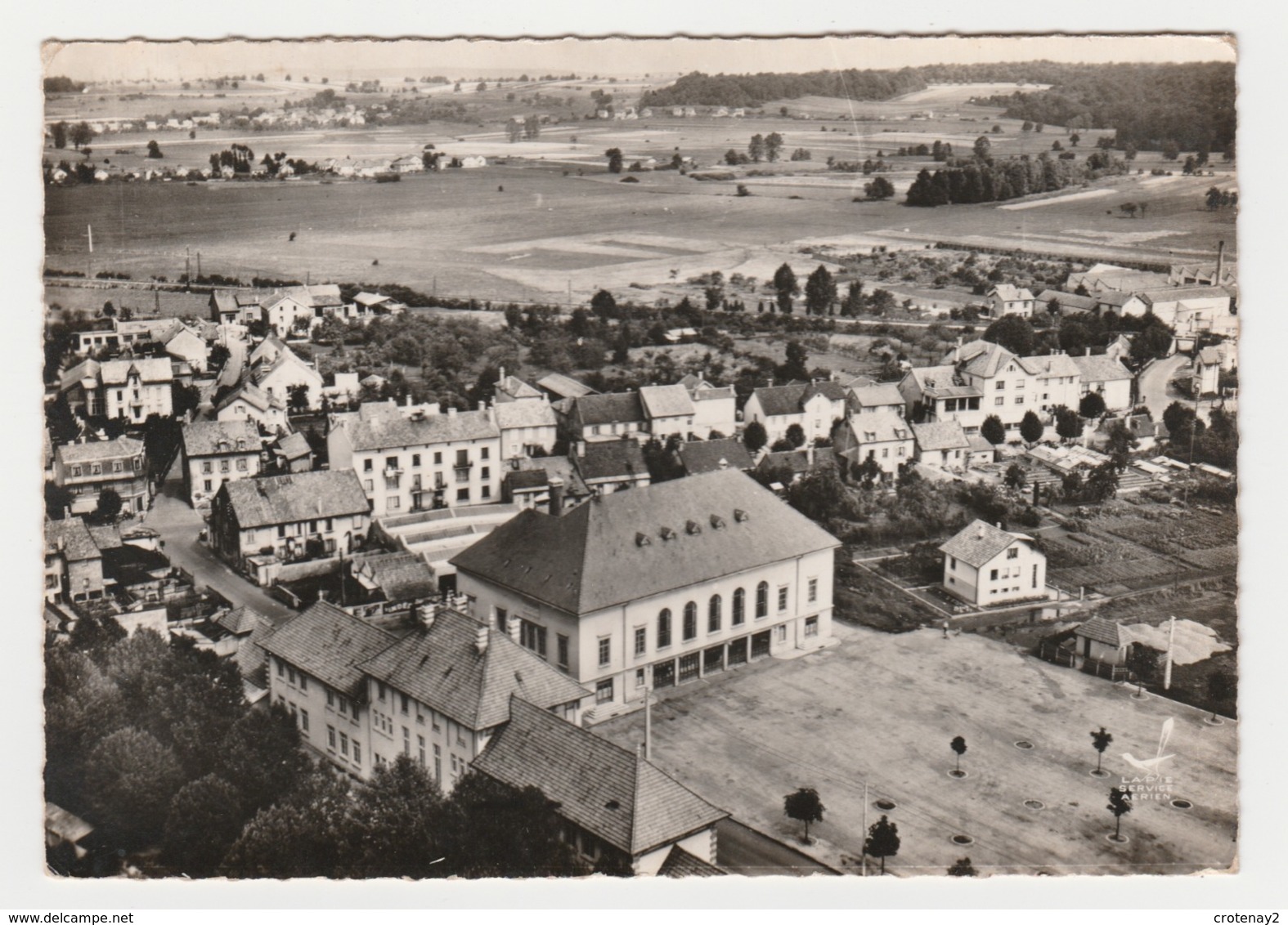 25 En Avion Au Dessus De Audincourt Vers Montbéliard N°2 Foyer Municipal En 1961 PUB Cirque PINDER - Montbéliard