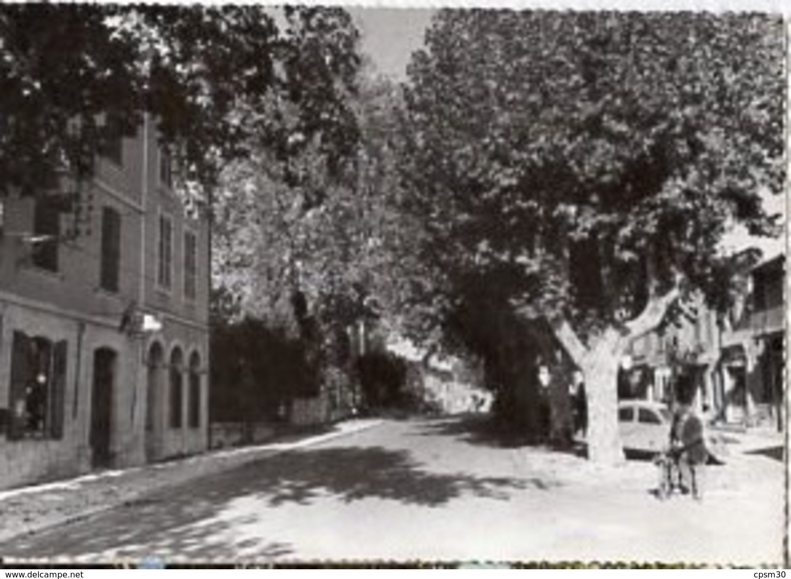 84 Vaucluse - MORMOIRON - Le Cours - édition Du Sud-Est - Mormoiron