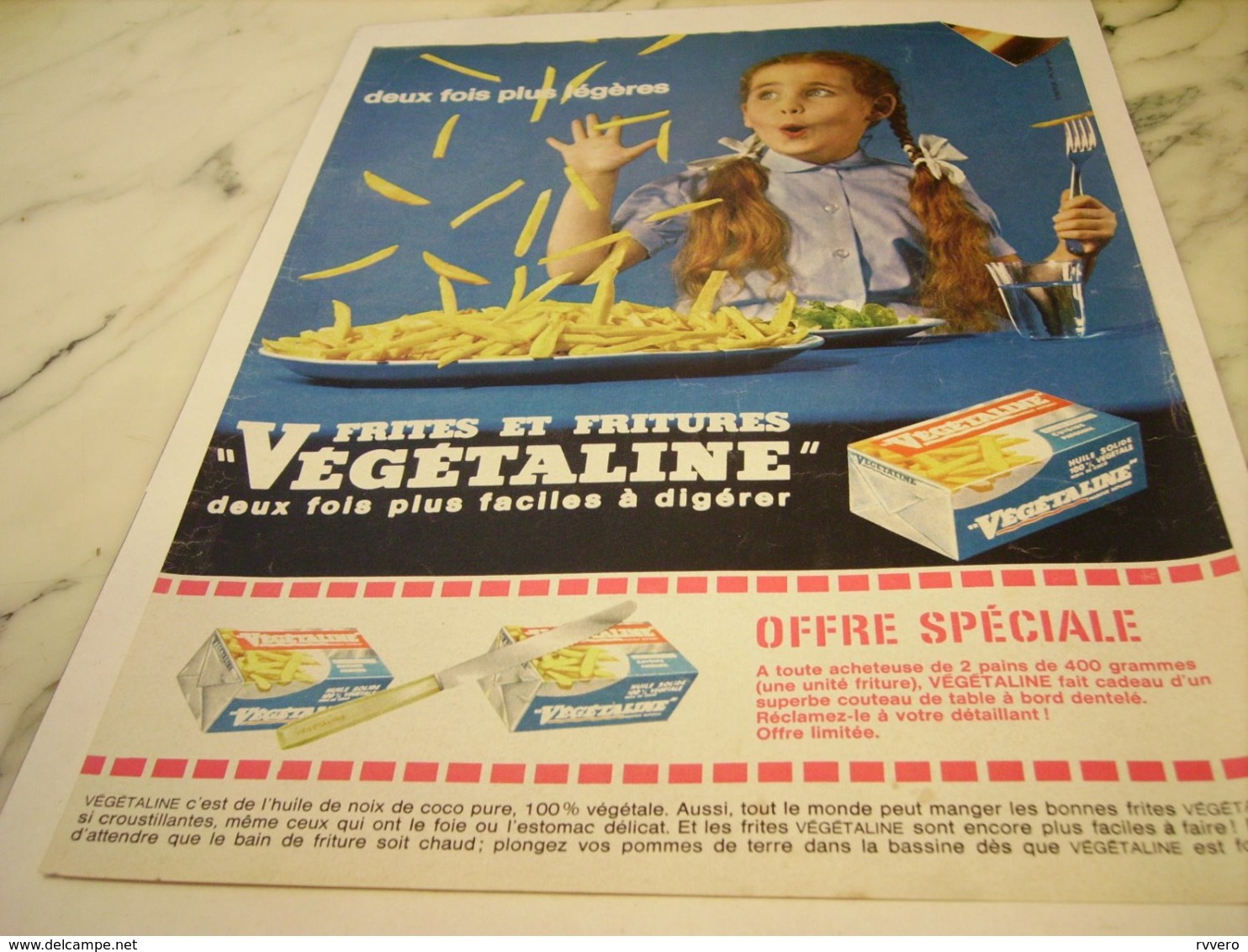 ANCIENNE PUBLICITE  2 FOIS PLUS LEGERE VEGETALINE 1961 - Posters