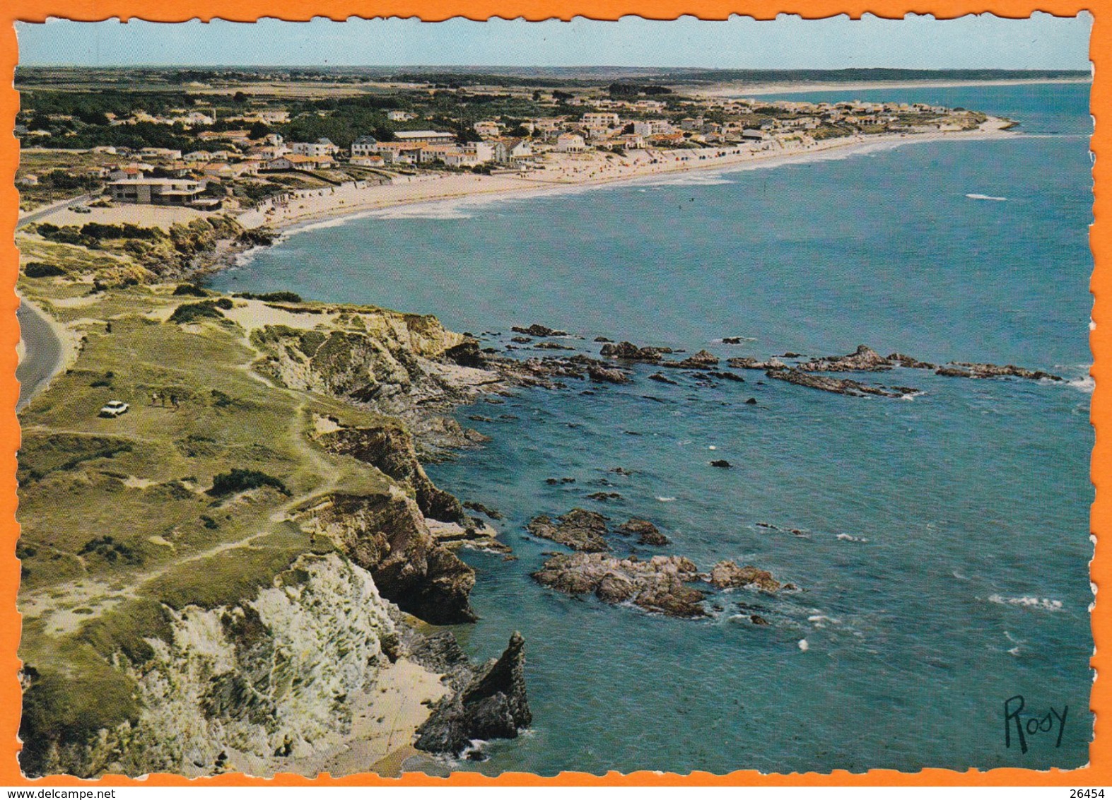 85 BRETIGNOLLES   CPSM  Vue  Aérienne Sur La Cote Et La Plage    Num 9821  Le 19 8 1968 - Bretignolles Sur Mer