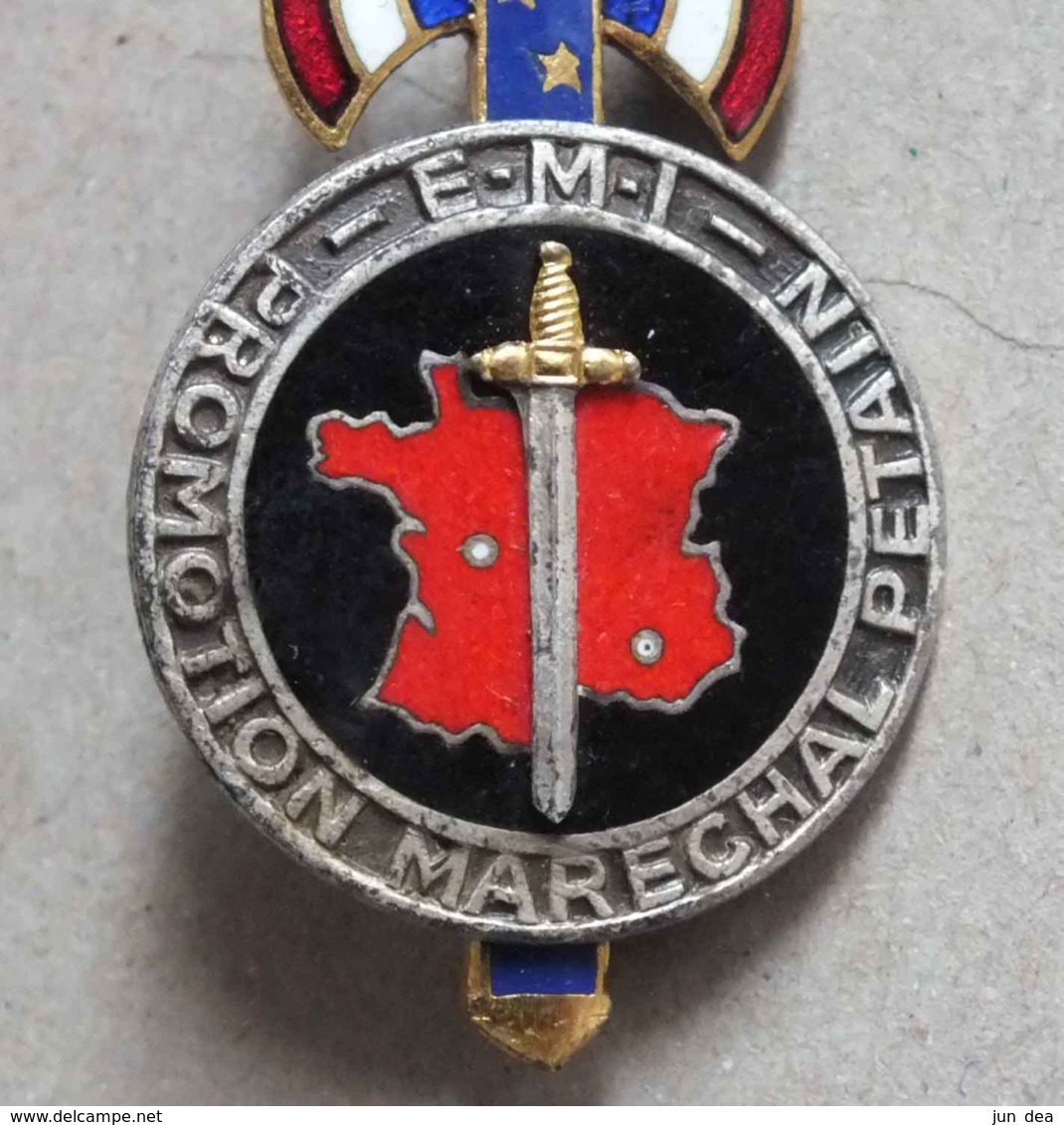 INSIGNE - ORDRE DE LA FRANCISQUE E.M.I - PROMOTION MARECHAL PETAIN - DRAGO - France