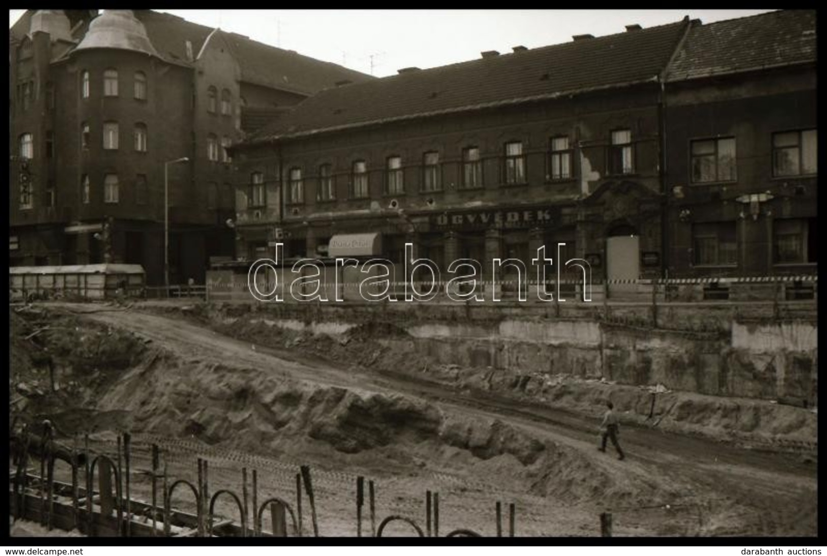 1987 Budapest, Felszíni Metróépítkezés Újpesten, Az Árpád úton, 37 Db Vintage Negatív, 24x36 Mm - Other & Unclassified