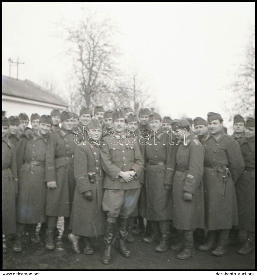 Cca 1940-1944 II. Világháborús Katonai Negatívok, 10 Db, 6×6 és 6×9 Cm-es Méretben - Other & Unclassified