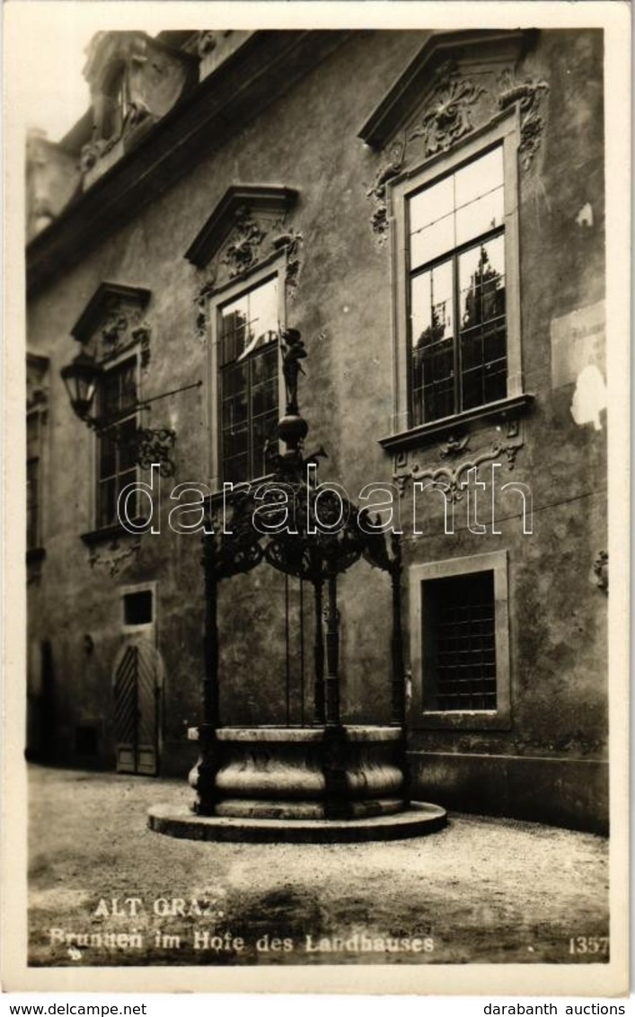 T1/T2 1929 Graz, Brunnen Im Hofe Des Landhauses / Courtyard, Fountain - Unclassified