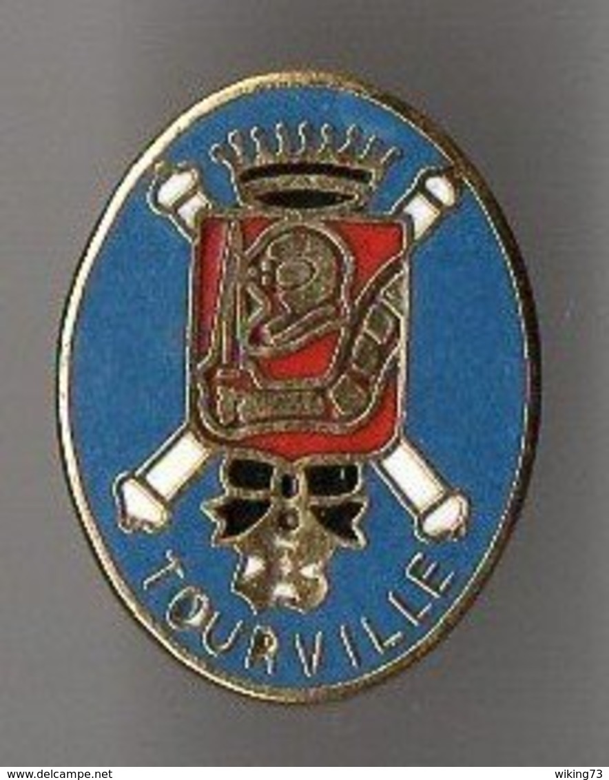 Pin's Du Croiseur Tourville - Marine Nationale - Militaria