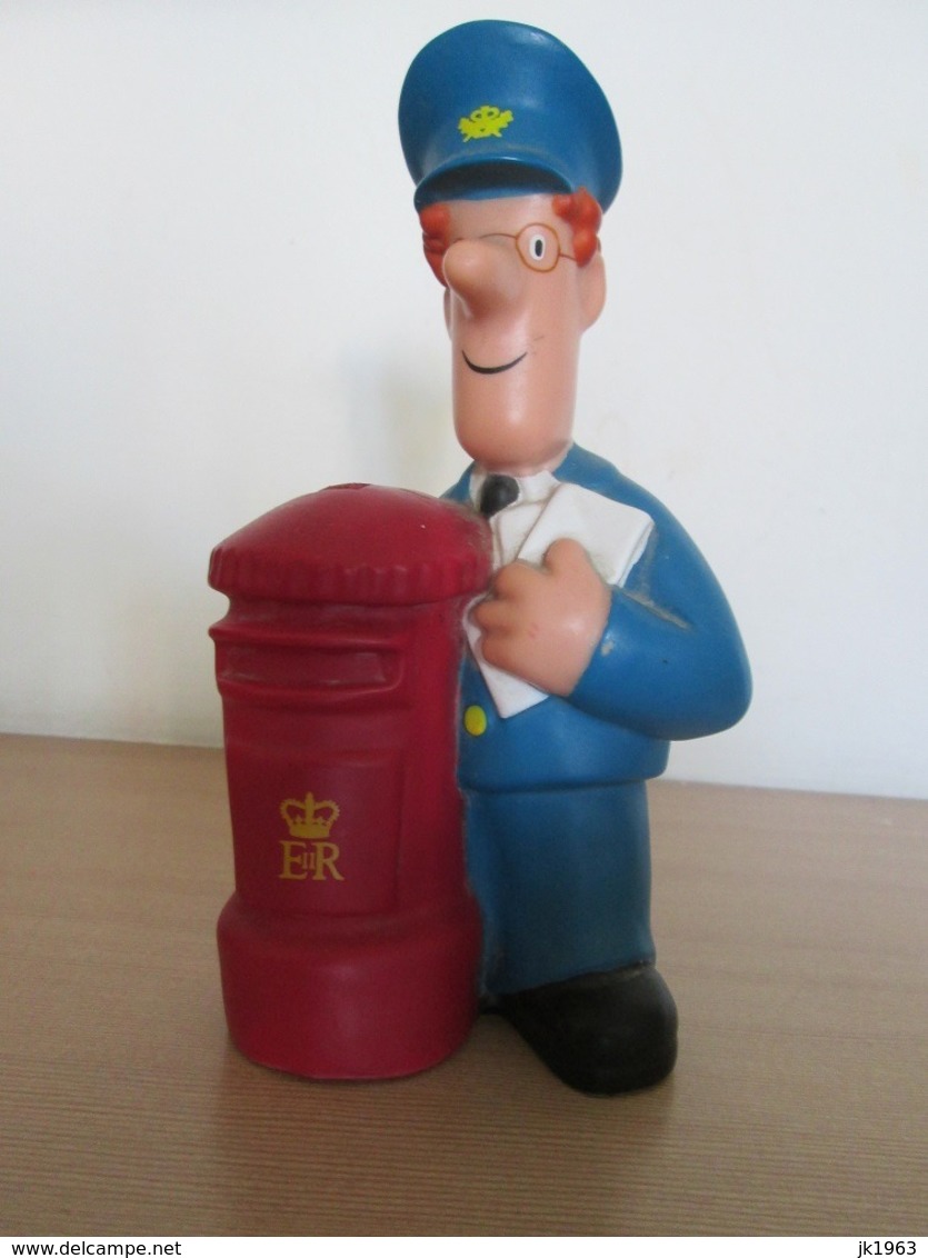 POSTMAN PAT WITH ROYAL MAIL BOX - Other & Unclassified