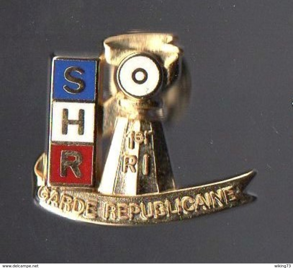 Pin's SHR Du 1er Régiment D' Infanterie De La Garde Républicaine - Gendarmerie Nationale - Militaria