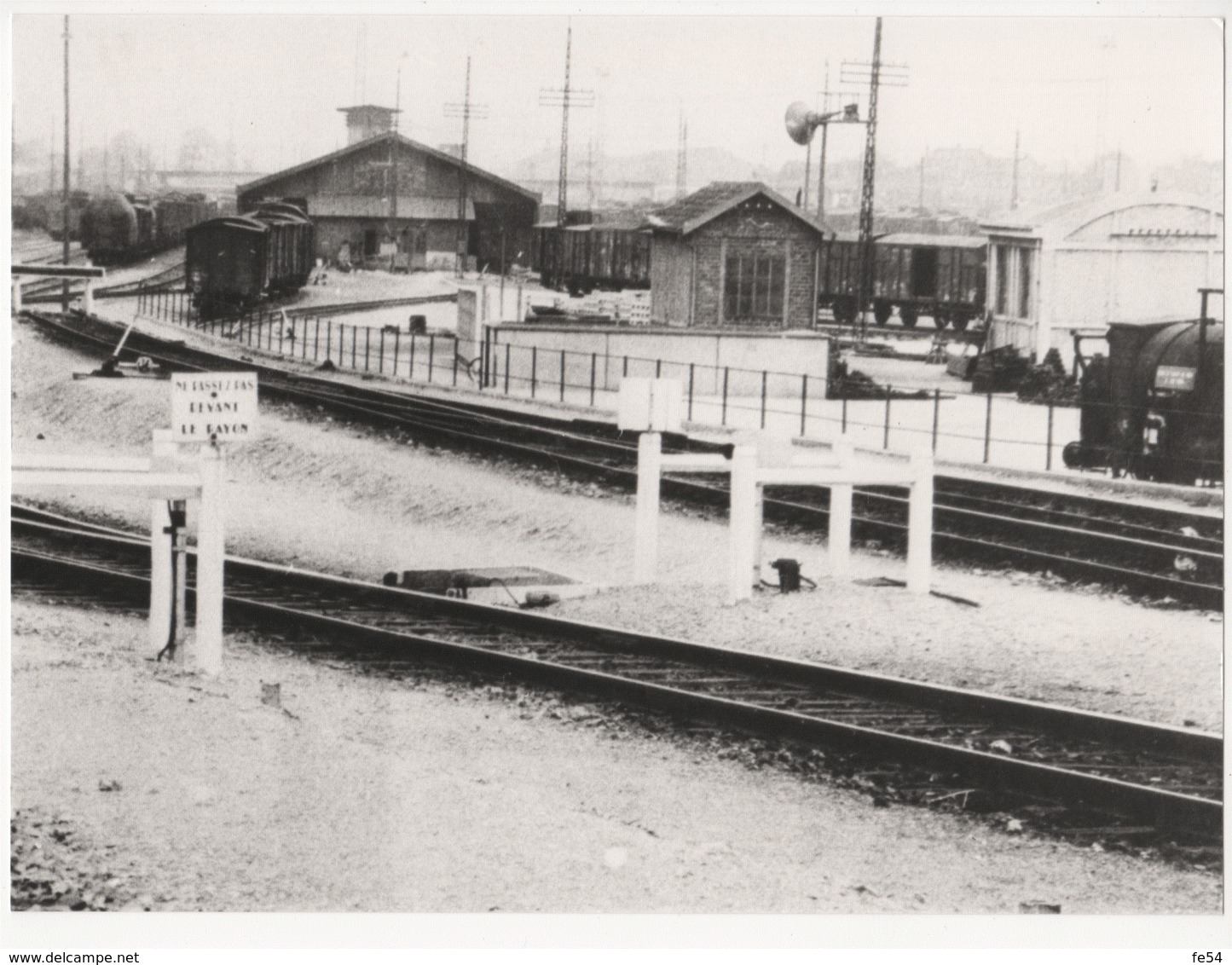 ° SOTTEVILLE LES ROUEN ° - Trains