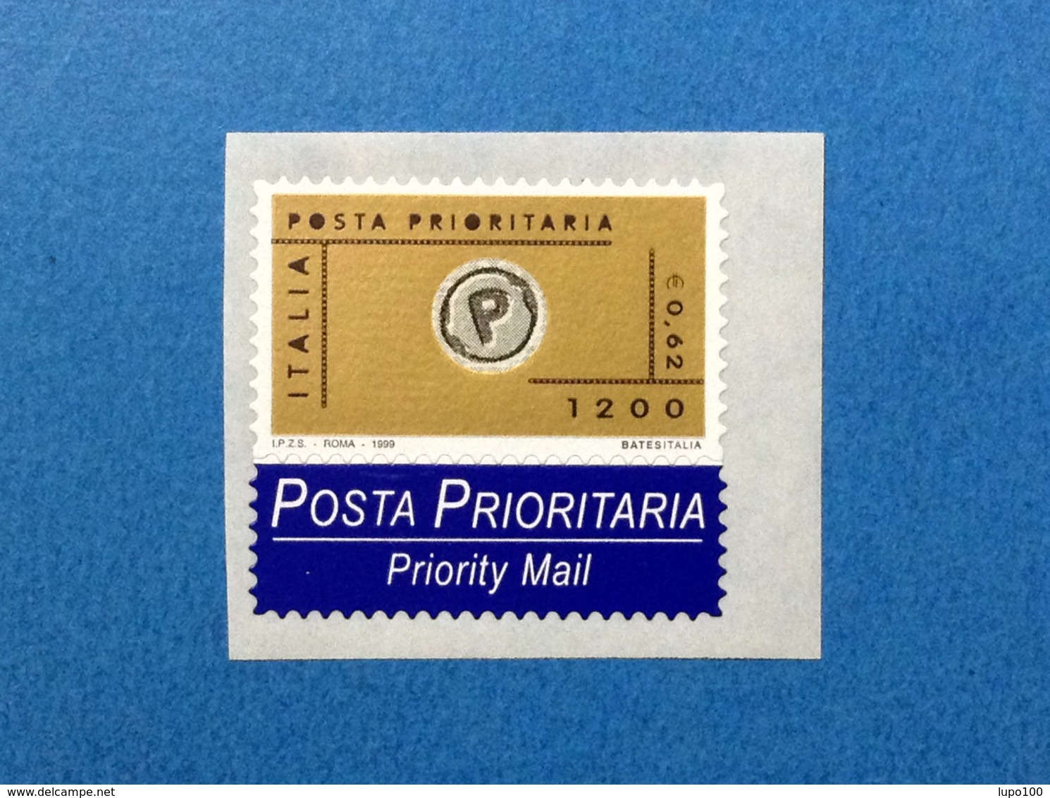 1999 ITALIA POSTA PRIORITARIA FRANCOBOLLO NUOVO STAMP NEW MNH** PRIORITARIO 1200 LIRE 0,62 EURO CON ETICHETTA - 1991-00:  Nuovi