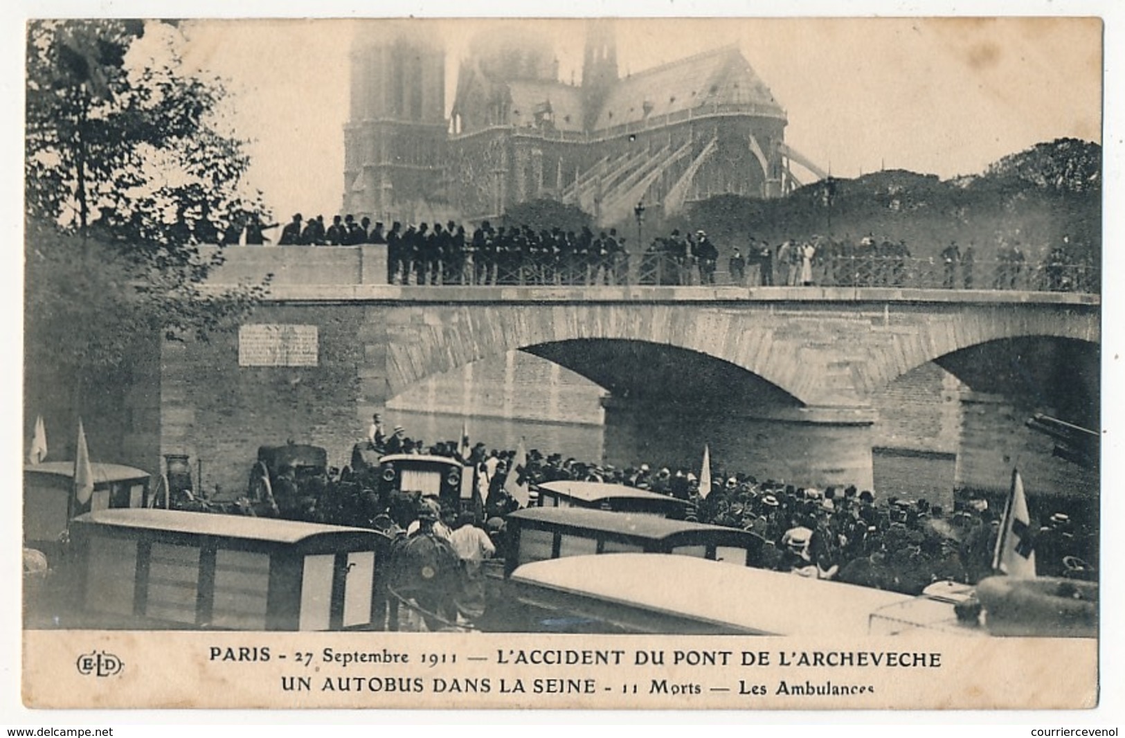 CPA - PARIS - 27 Sep. 1911 - L'accident Du Pont De L'Archevéché - Un Autobus Dans La Seine - Public Transport (surface)