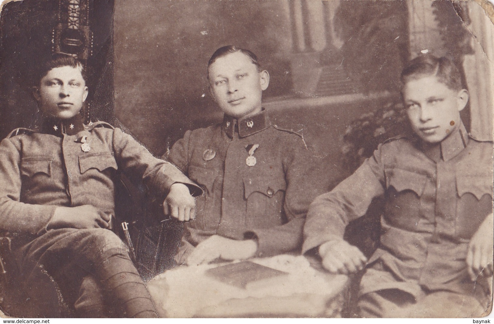 AUSTRIA   --  K. U. K. SOLDATEN IN ZAGREB, CROATIA  --  ORDEN  --    1918 - 1914-18