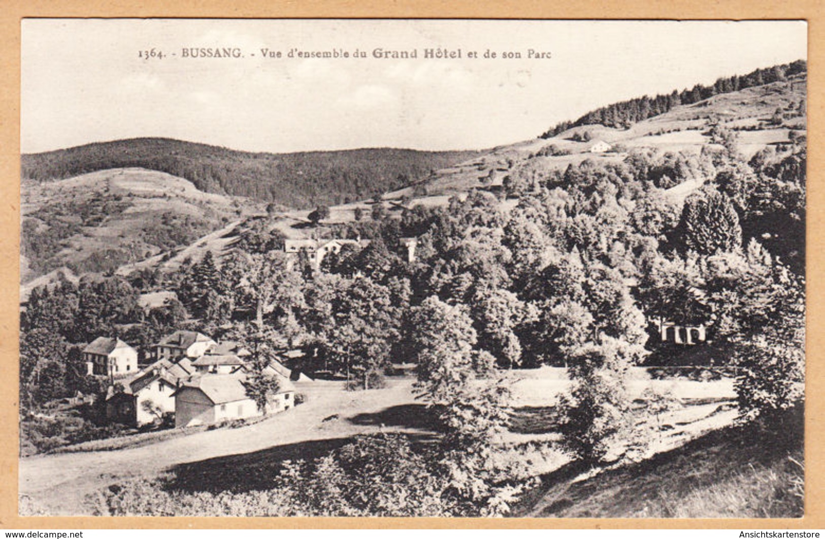 CPA Bussang, Vue D'ensemble Du Grand Hotel Et De Son Parc, Ungel. - Bussang