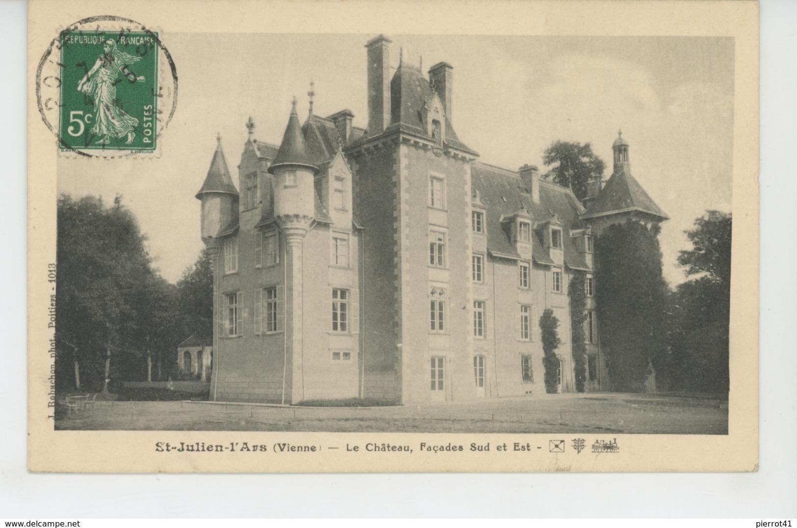 SAINT JULIEN L'ARS - Le Château - Saint Julien L'Ars