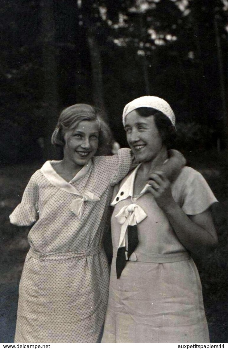 Photos Originale Portrait Souriant D'une Mère Et De Sa Fille En 1933 - Béret Brodé - Pin-up