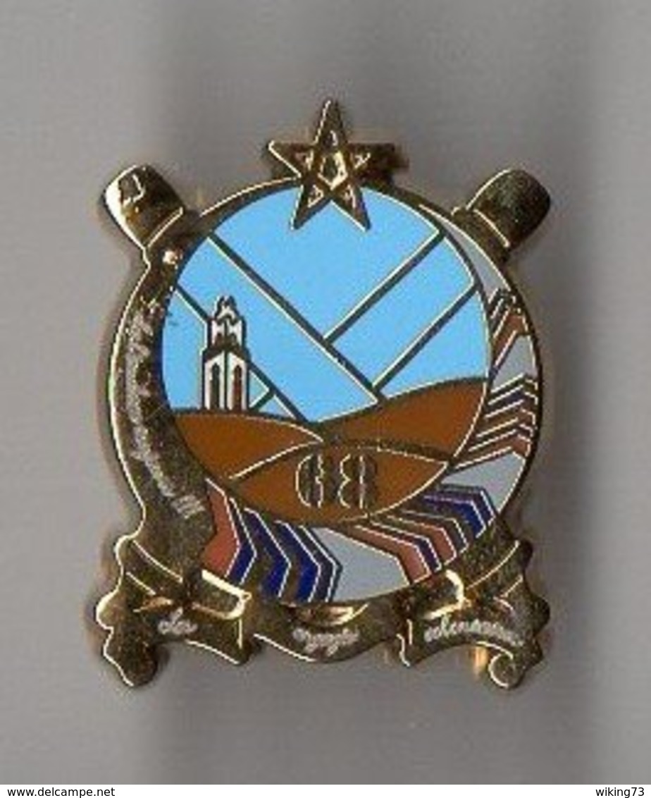 Pin's  Du 68e Régiment D'Artillerie D'Afrique - Armée Française - Militaria