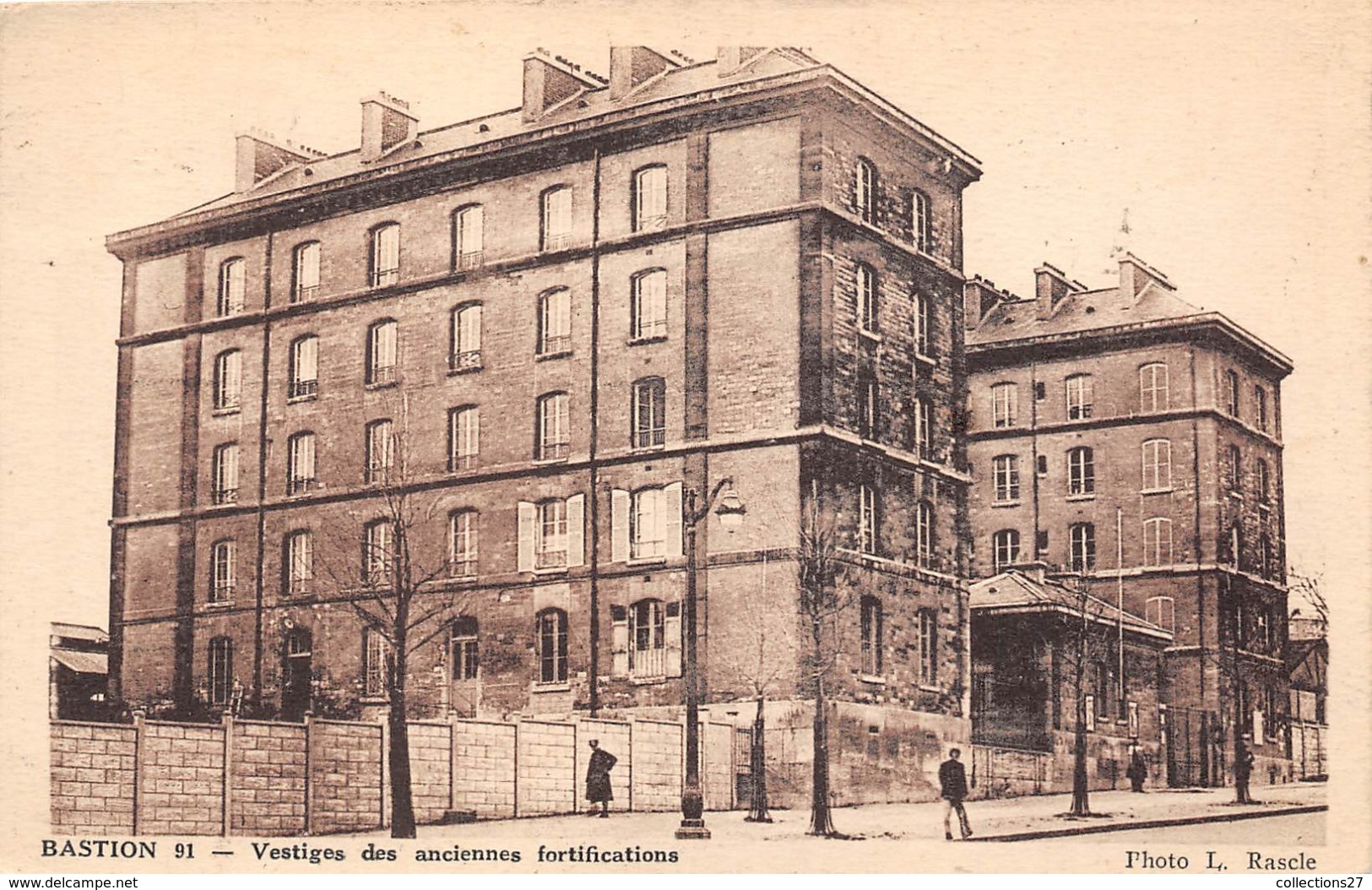 PARIS-BASTIONS, VESTIGES DES ANCIENNES FORTIFICATIONS ( 13 EME ARRD) ? - Autres & Non Classés