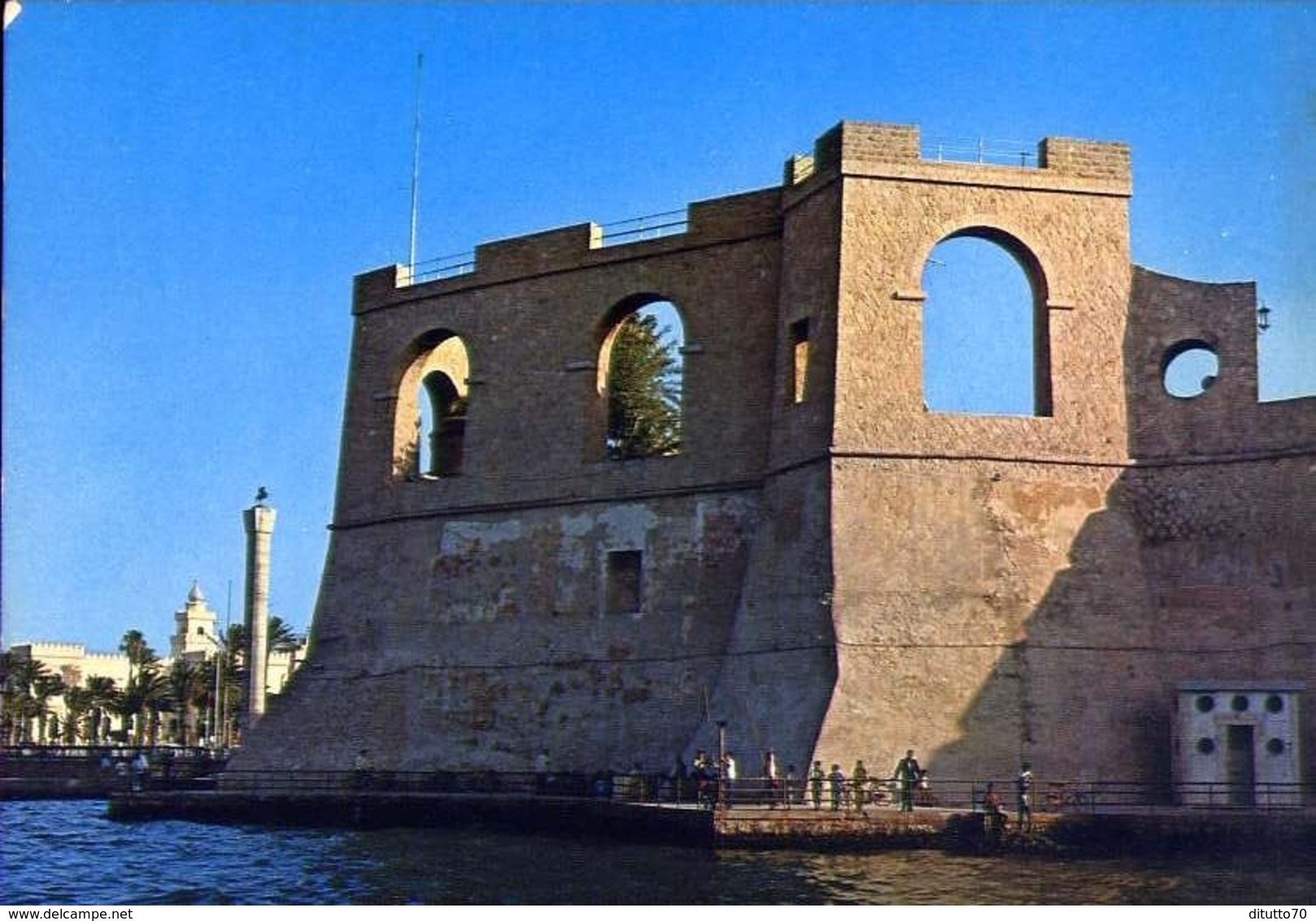 Tripoli - The Castle - Formato Grande Non Viaggiata – E 13 - Libya