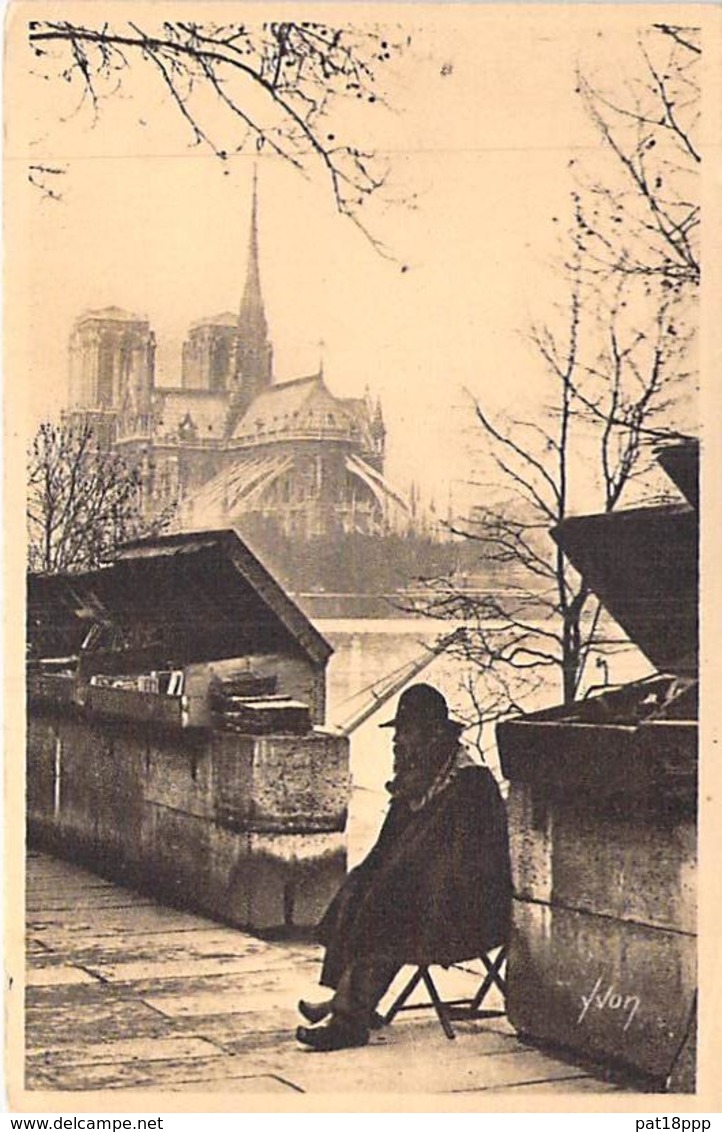 75 - PARIS ( Petits Métiers ) L'Ancêtre Des BOUQUINISTES  / The Oldest Book-Dealer - CPA - Seine - Petits Métiers à Paris