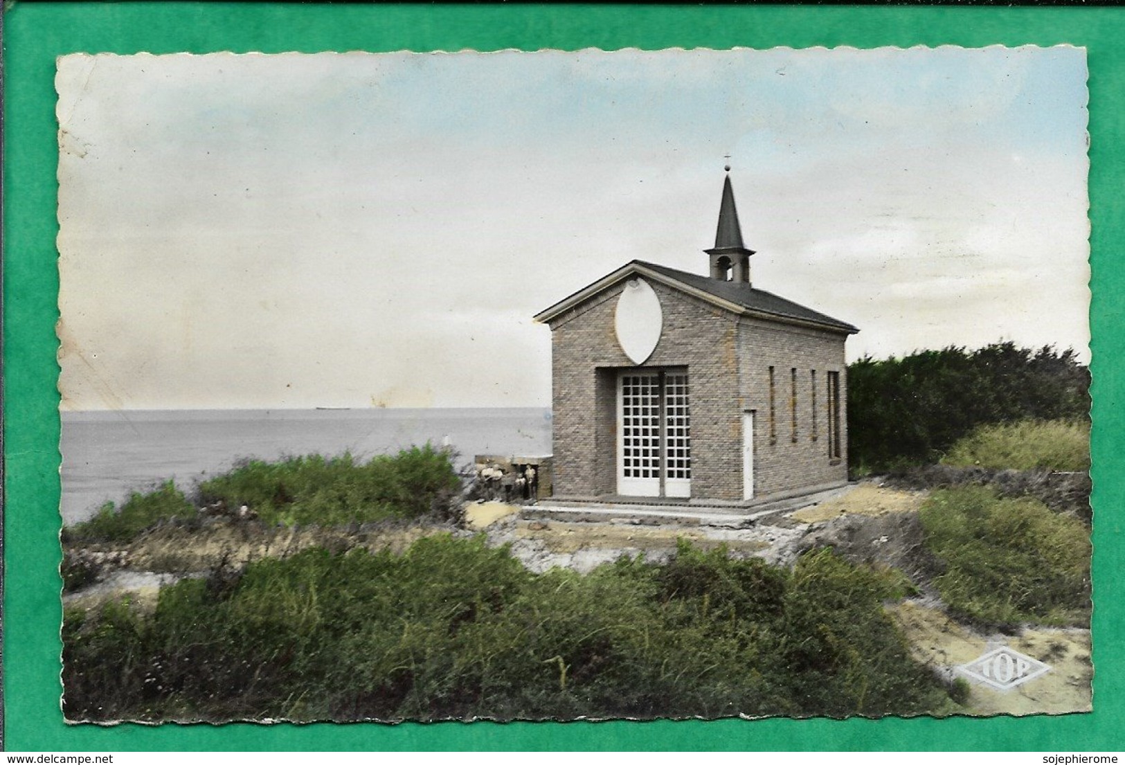 Petit-Fort-Philippe (Gravelines 59) Petite Chapelle Dans Les Dunes 2scans - Gravelines