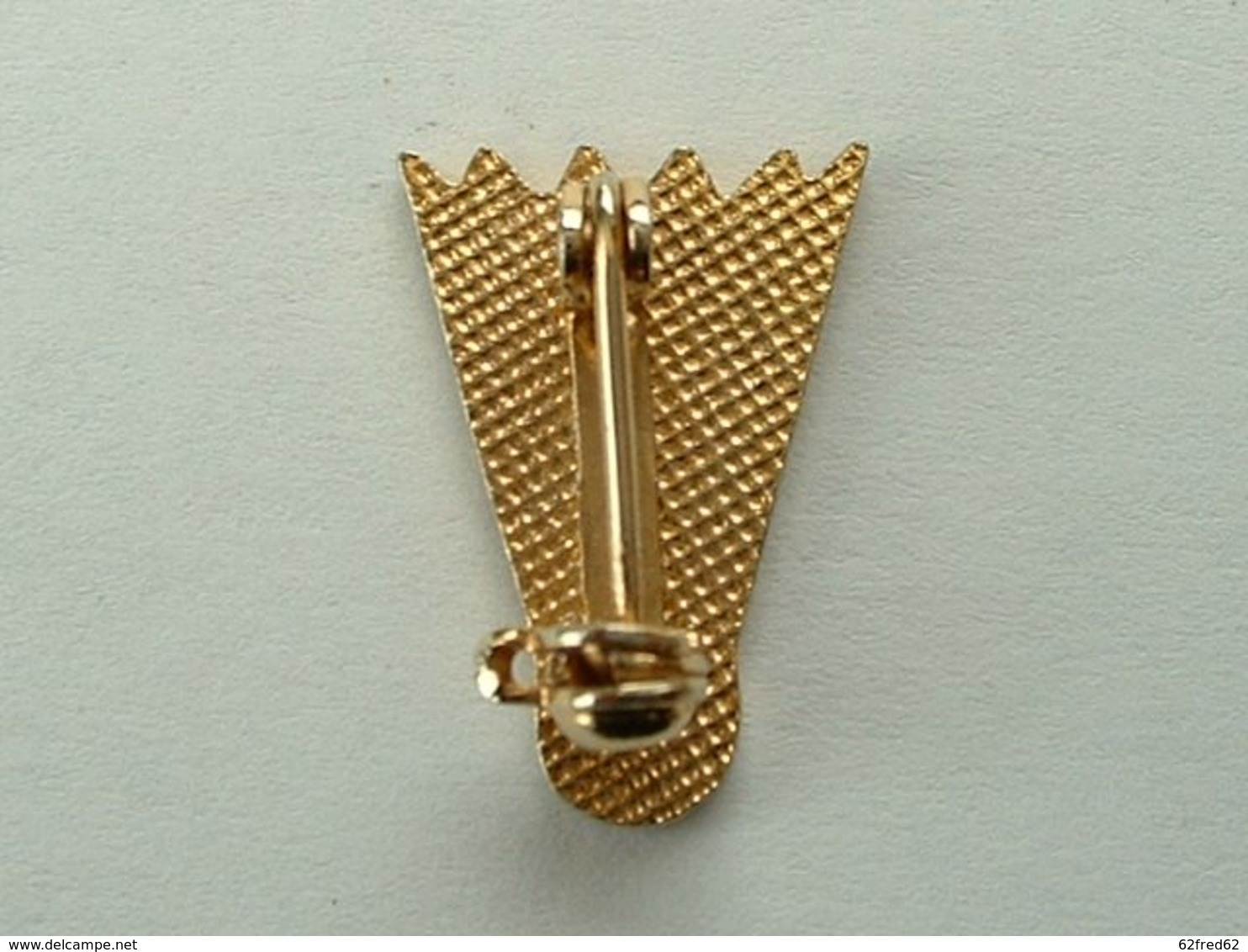 BROCHE BADMINTON - NBF - Badminton