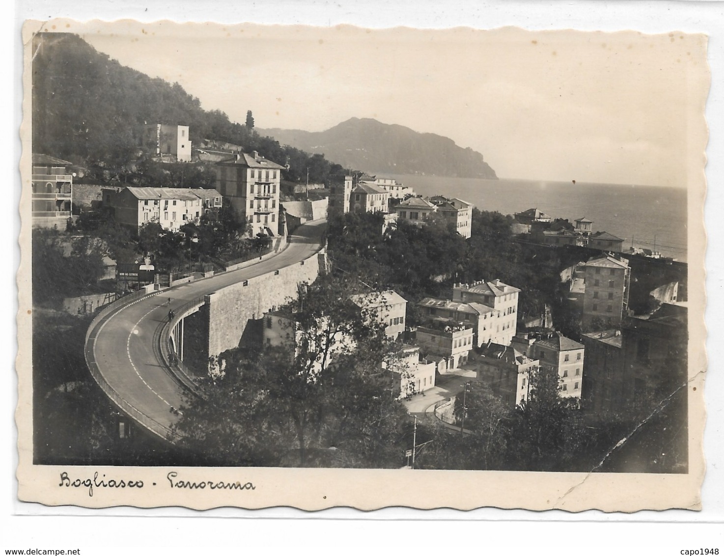 CARD BOGLIASCO PANORAMA PIEGA D'ANGOLO ININFLUENTE   (GENOVA)  FG-V-2-0882-29105 - Genova